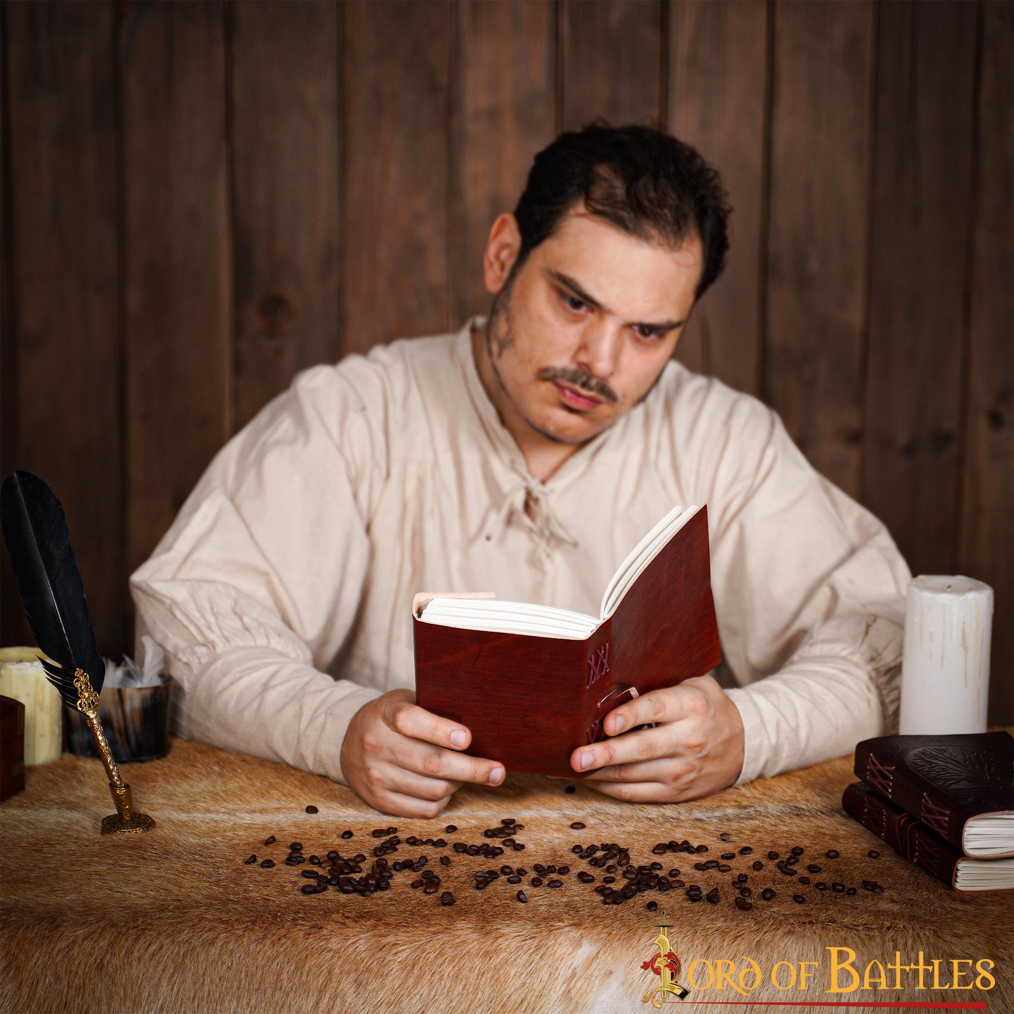 Imagen única de: Medieval Leather Wrap Journal - Cuaderno Artesanal con Cierre de Corbata