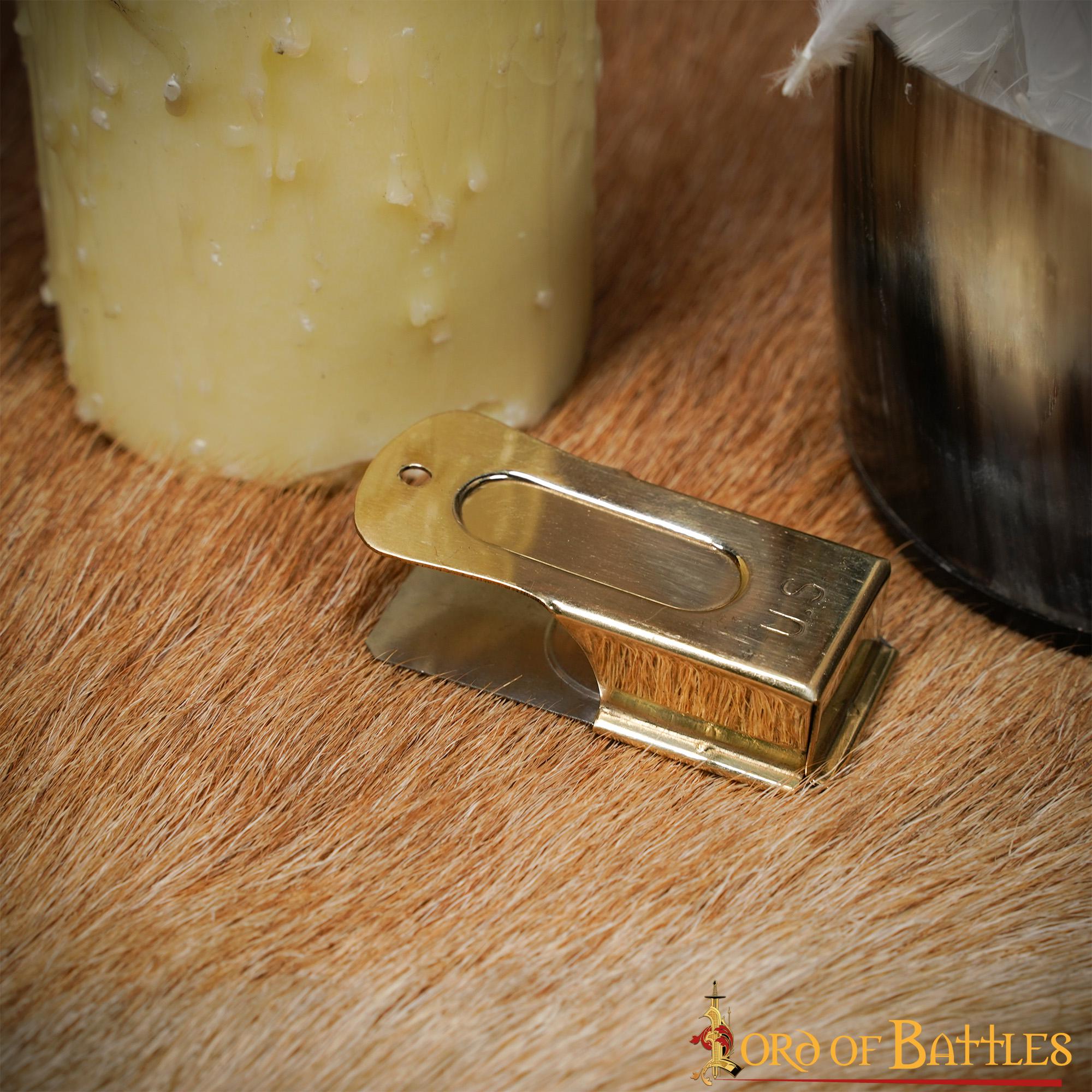 Imagen única de: Clicker del Día D de la Segunda Guerra Mundial Grabado en Ee.uu. - Réplica Auténtica de Latón para Coleccionistas de la Segunda Guerra Mundial