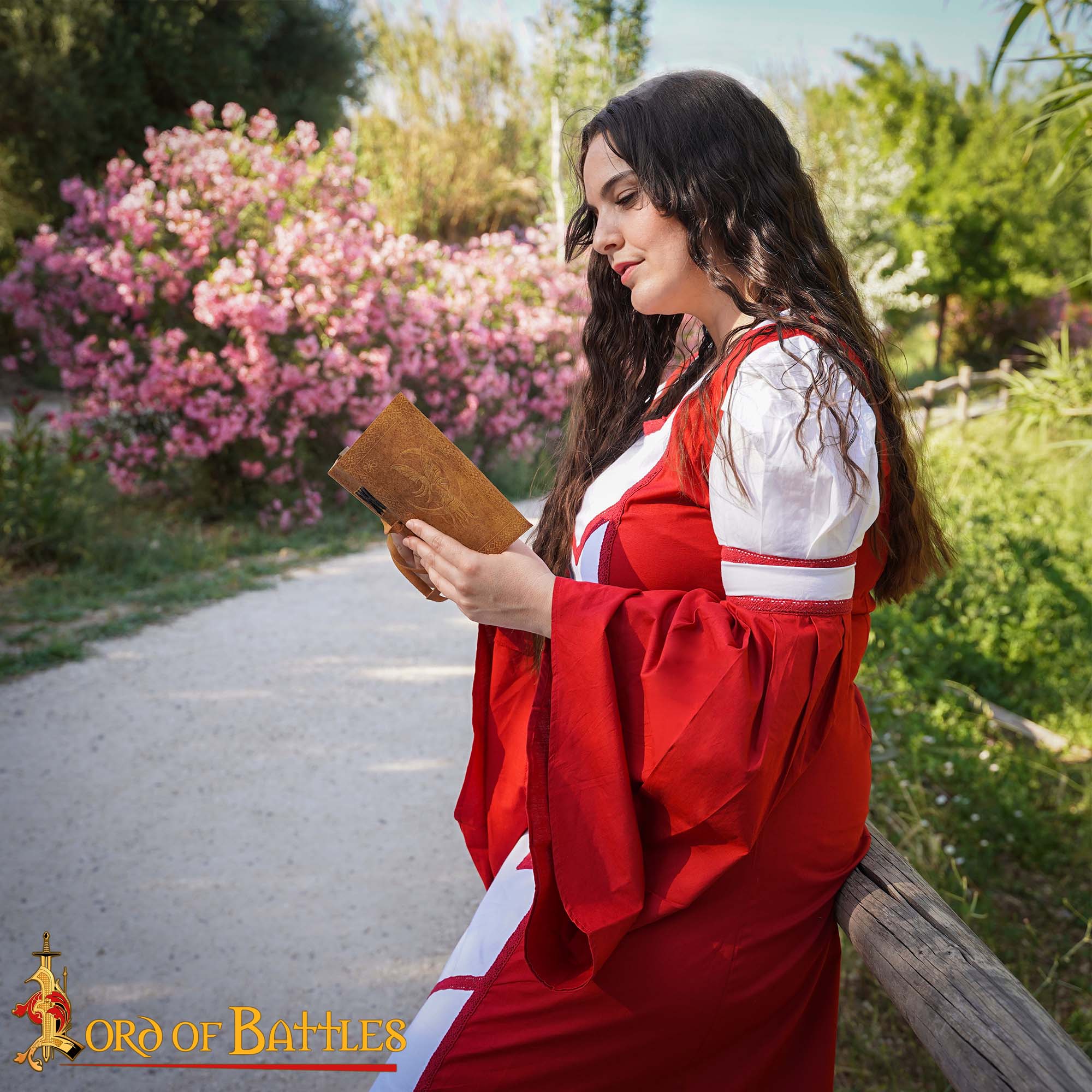 Imagen única de: Diario Medieval de Piel Auténtica Hecho a Mano