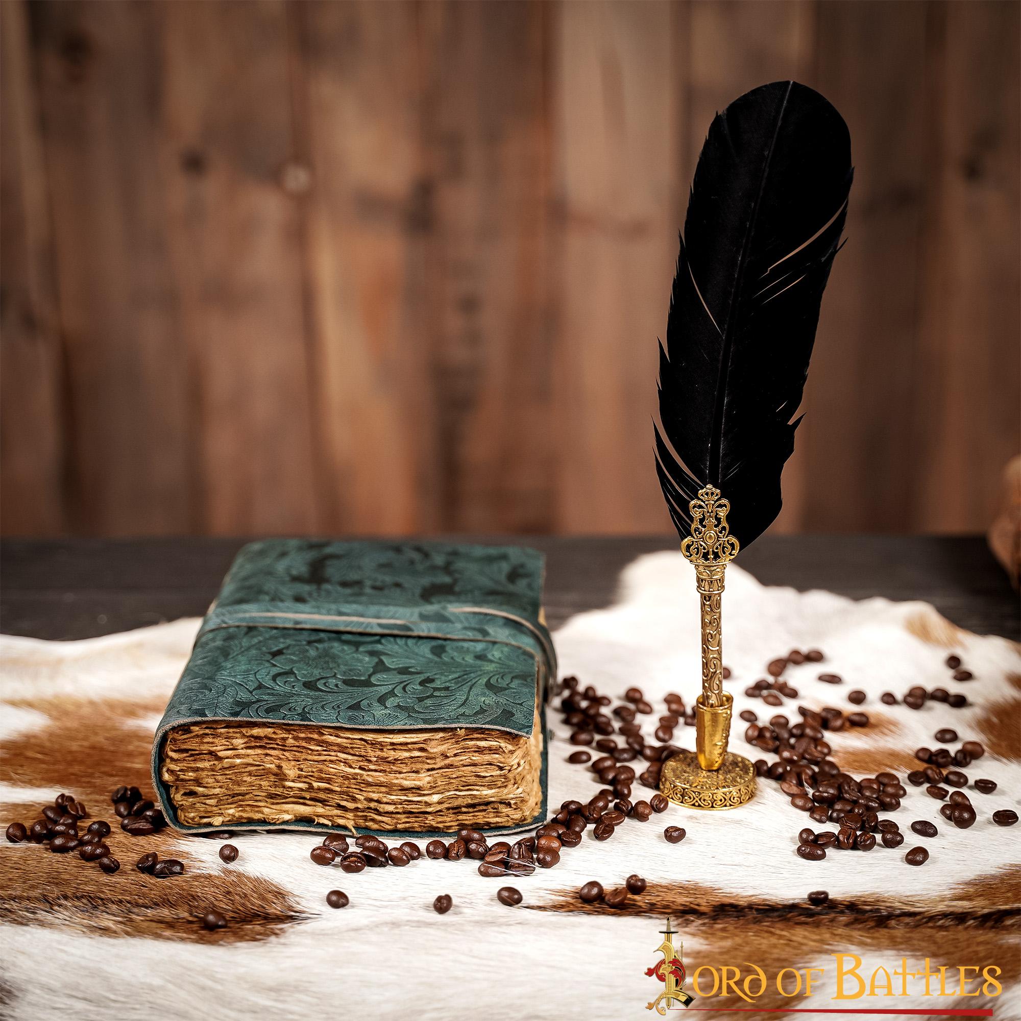 Imagen única de: Diario Medieval de Cuero con Papel Antiguo -verde - Diario Hecho a Mano