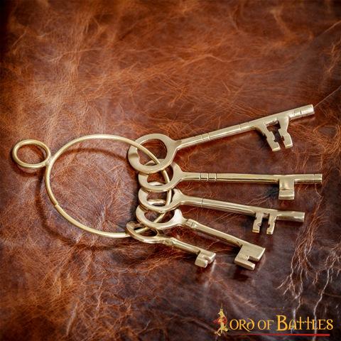 Imagen única de: Juego de Llaves Medievales de Latón para Mazmorras - Réplica Histórica de 5 Piezas para Decoración Pirata y Salas de Escape