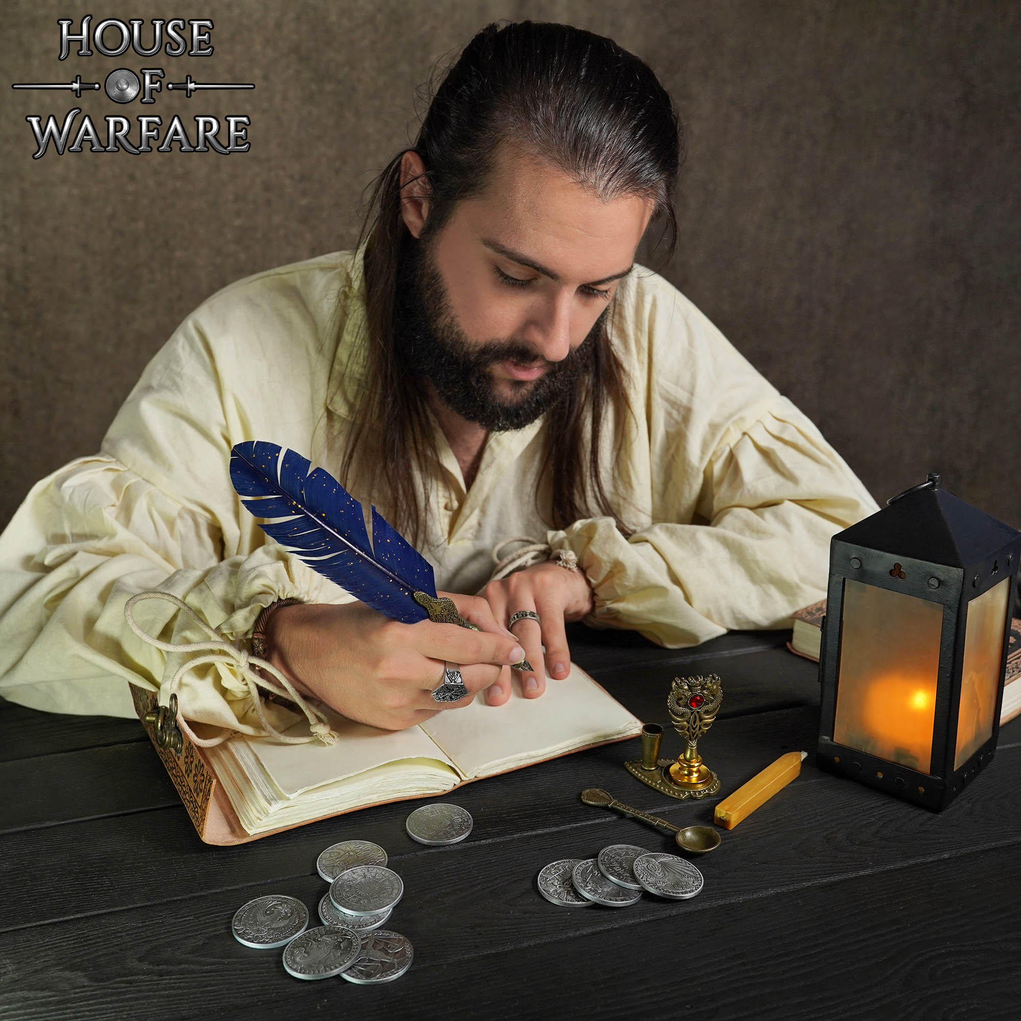 Imagen única de: Diario Medieval de Cuero - Diario de Cuero Auténtico Hecho a Mano