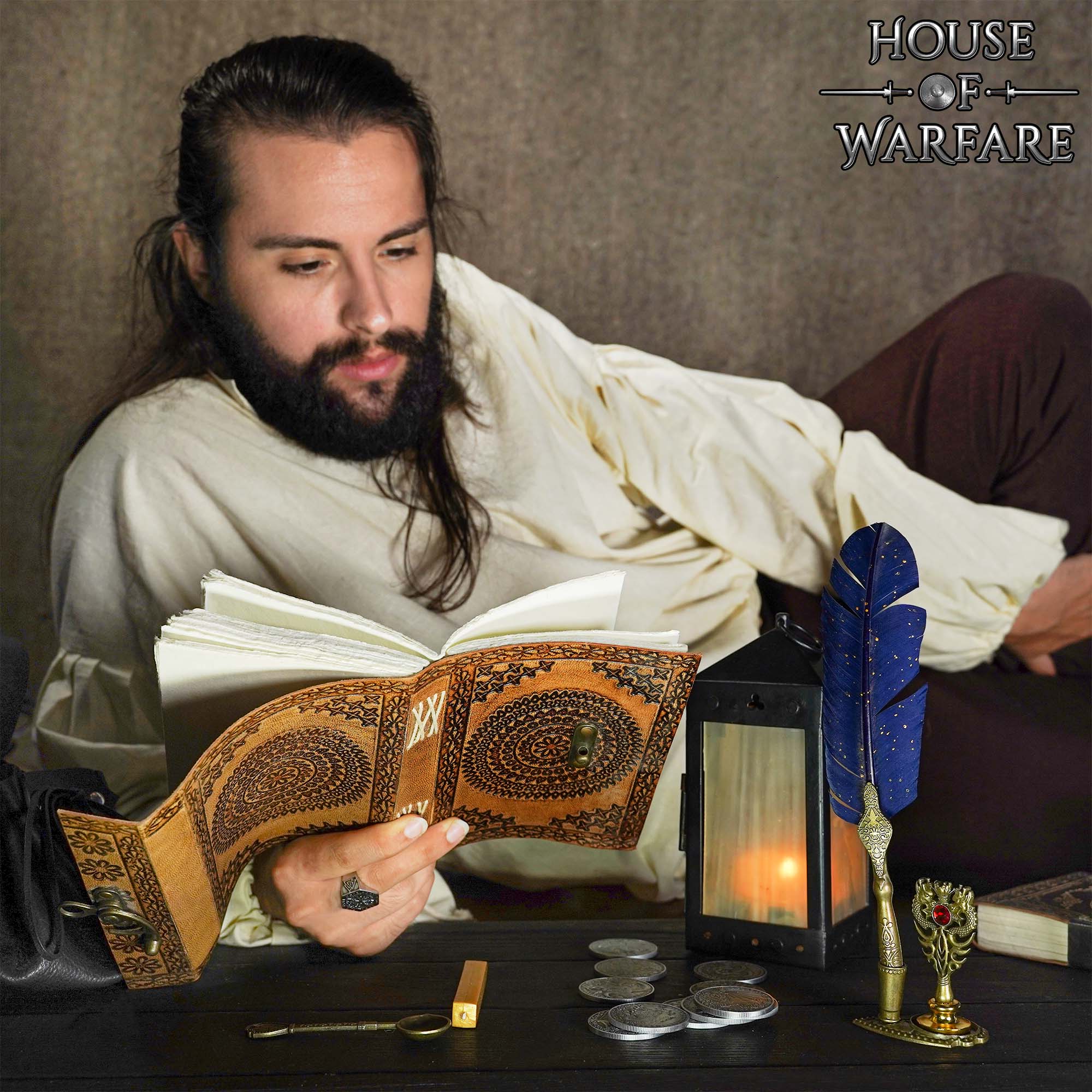 Imagen única de: Diario Medieval de Cuero - Diario de Cuero Auténtico Hecho a Mano