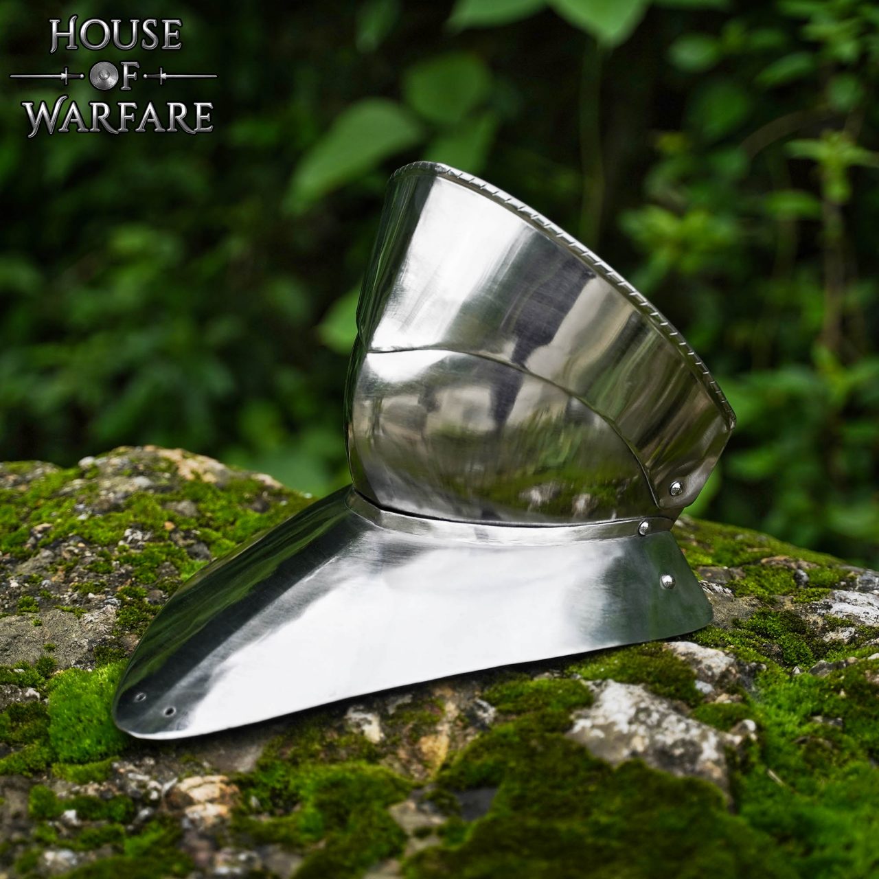 Imagen única de: Gorget de Acero del Siglo Xv con Bevor Pivotante