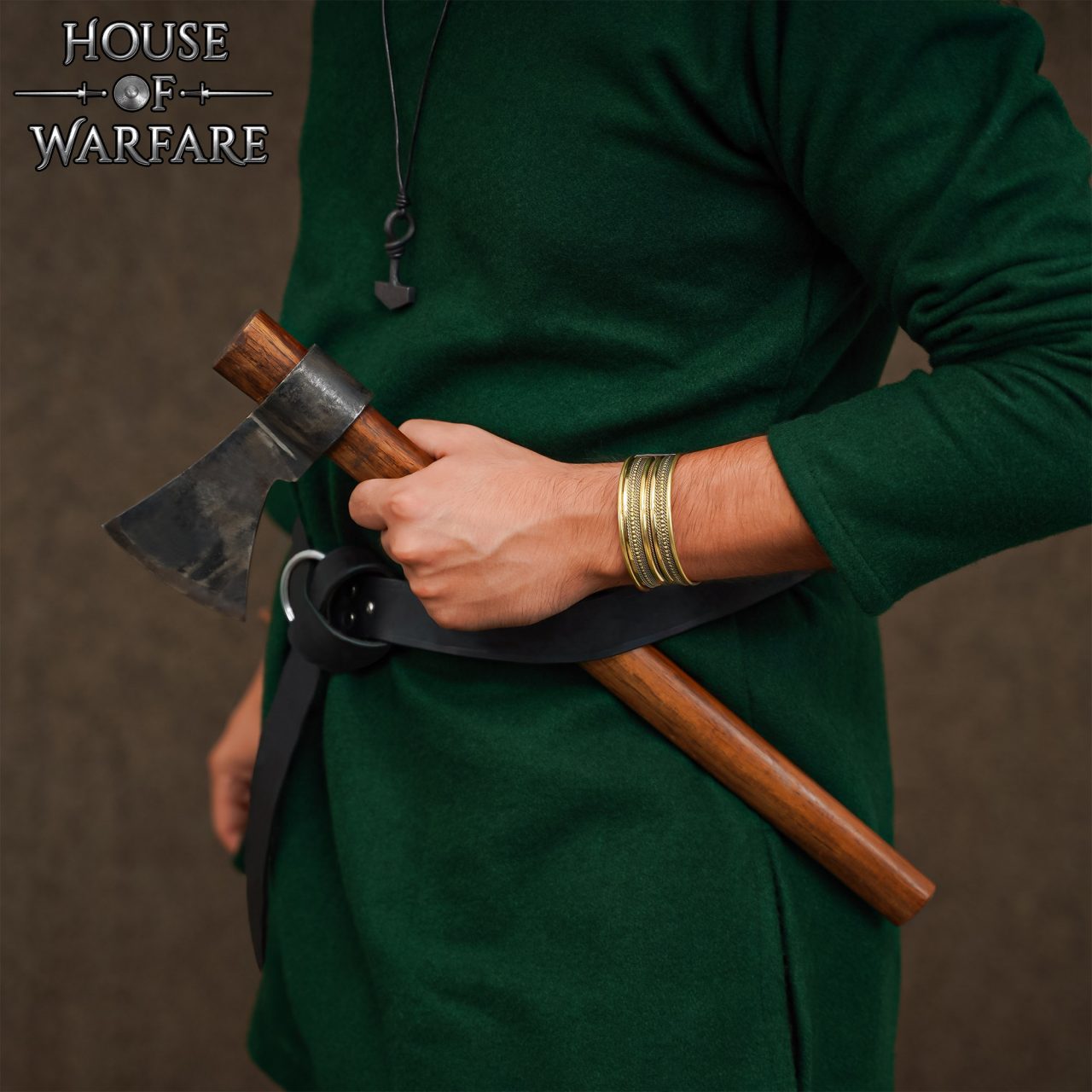 Imagen única de: Pulsera Medieval de Latón Macizo Fantasía