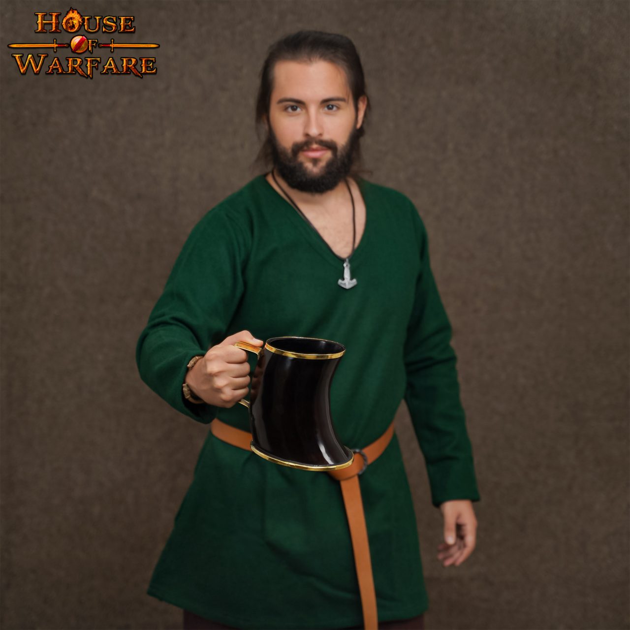 Imagen única de: Jarra de Cuerno de Buey Estilo Vikingo con Borde de Latón Hecha a Mano