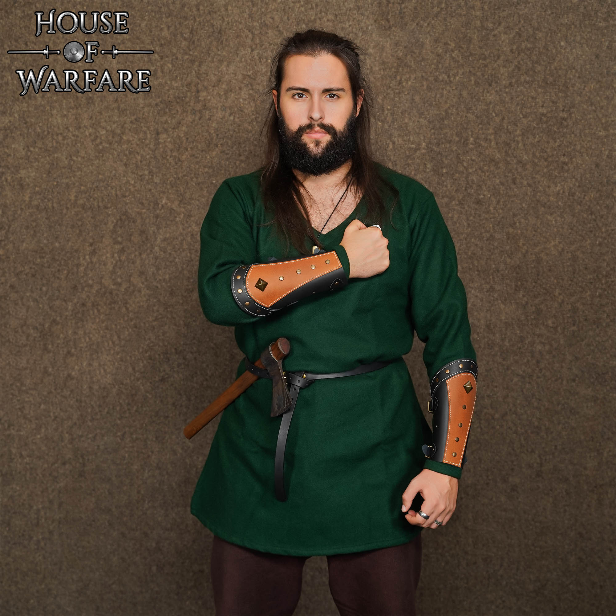 Imagen única de: Brazales de Soldado Mongol de Fantasía