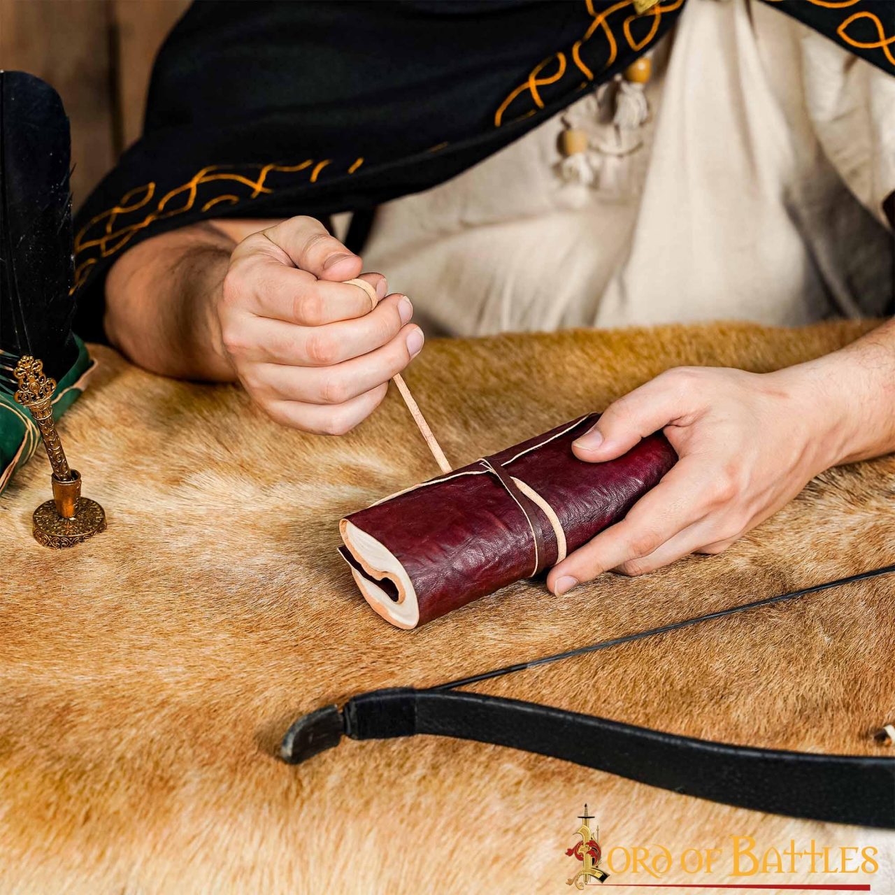 Imagen única de: The Mythical Wanderer Diario de Pergaminos de Cuero Marrón