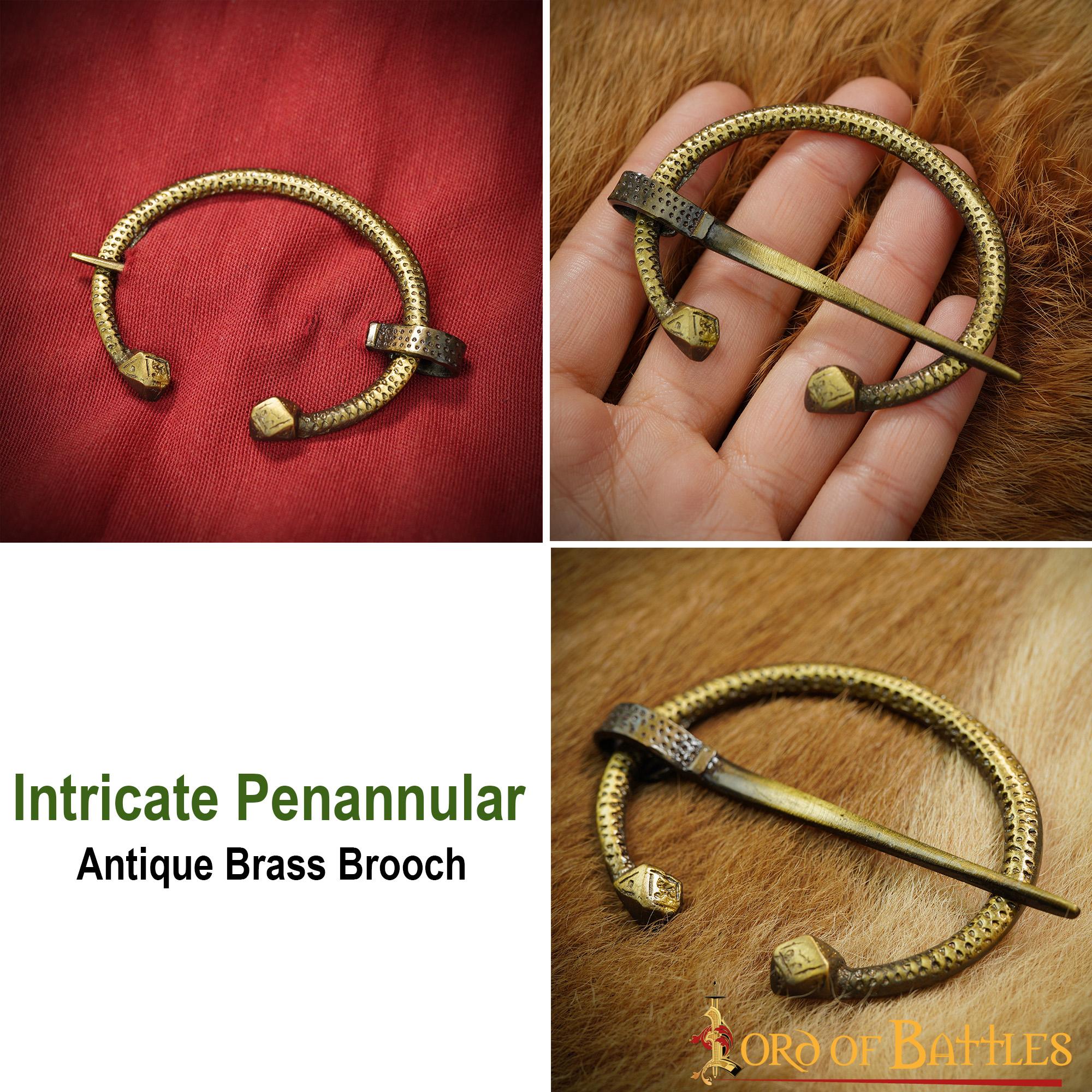 Imagen única de: Broche Penannular de Latón Antiguo - Capa Vikinga
