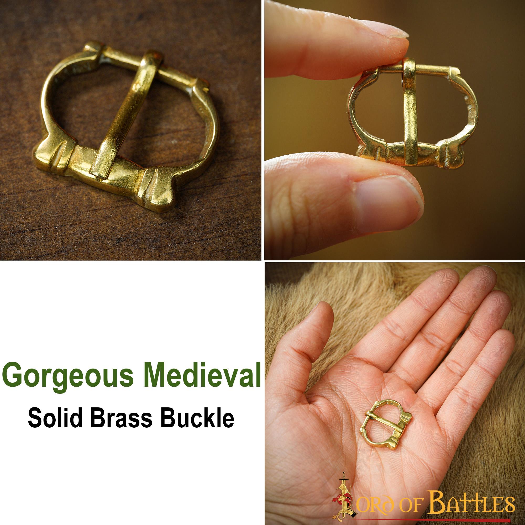 Imagen única de: Pequeñas Hebillas Medievales de Latón para Cinturón - Juego de 5 Piezas Acabadas a Mano (réplica de 1200-1400)