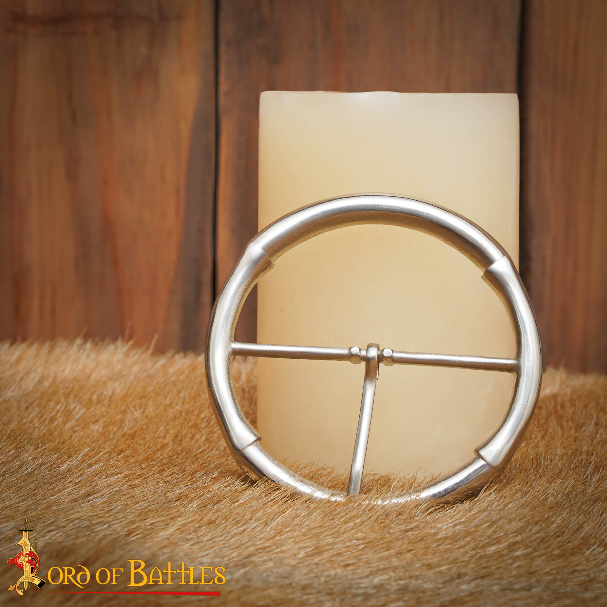 Imagen única de: Hebilla Medieval Redonda de Acero 3,25 Pulgadas