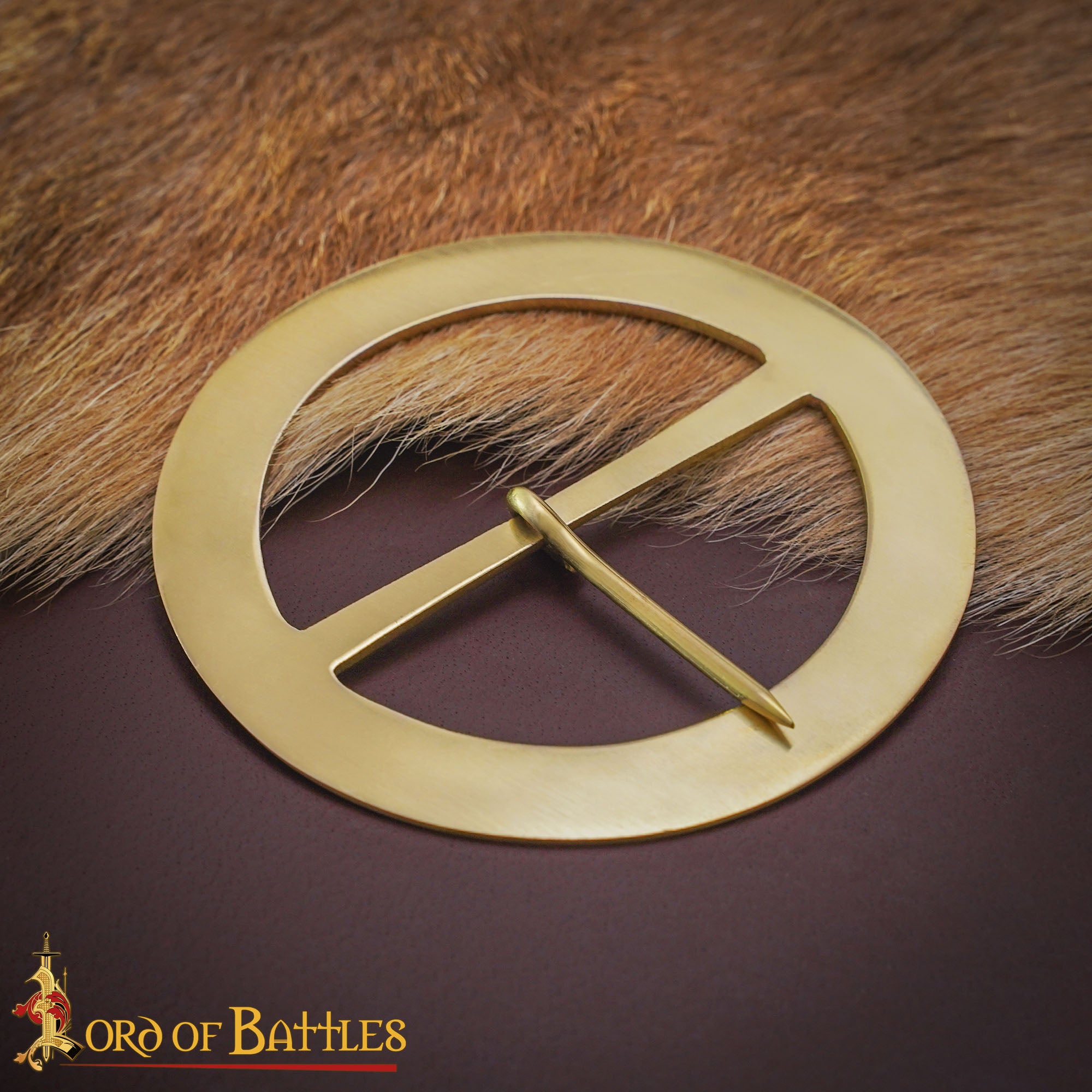 Imagen única de: Hebilla Medieval Redonda de Latón Macizo 9,5 Cm