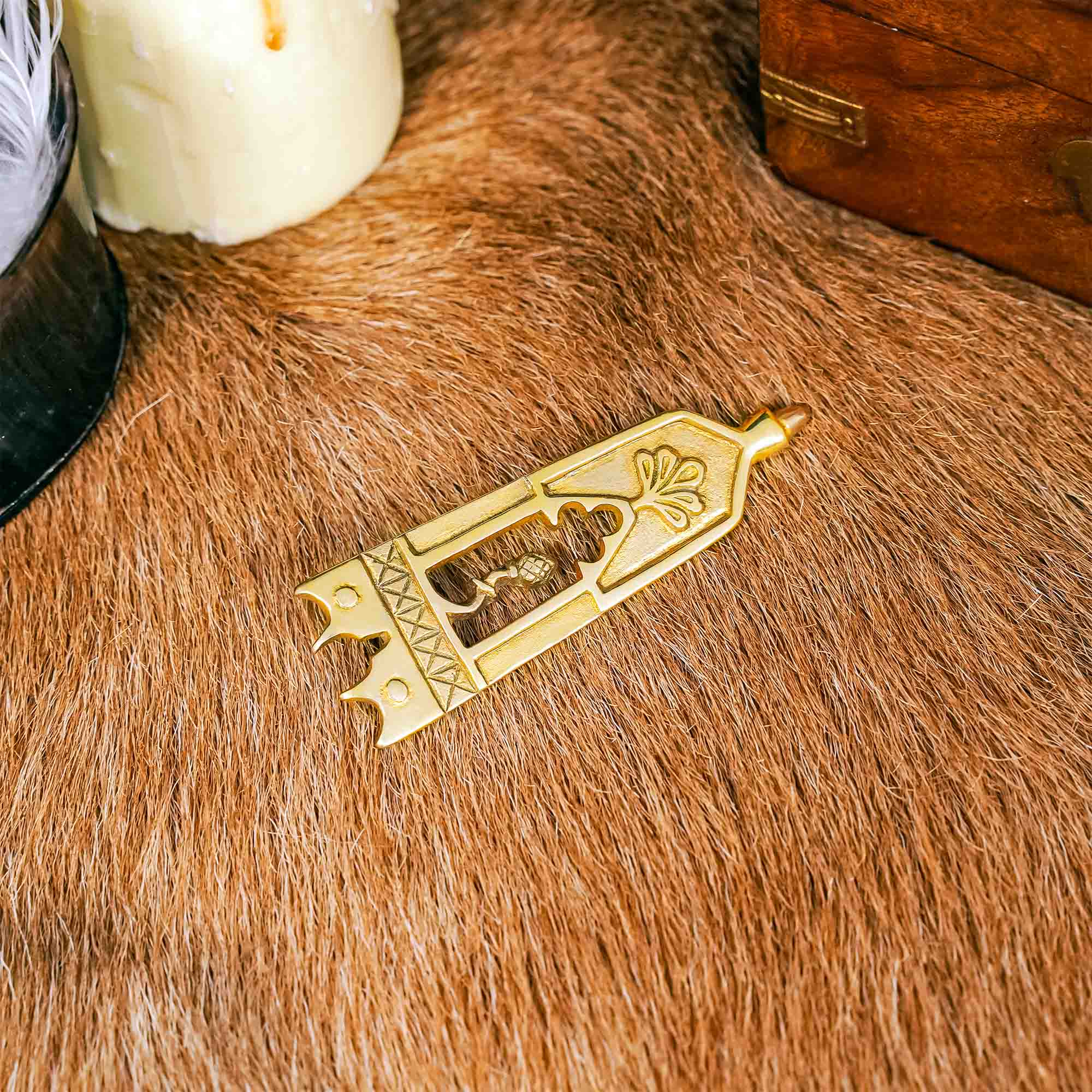 Imagen única de: Capuchón Cerrado de Latón Macizo para Cinturón de Cardo Puro