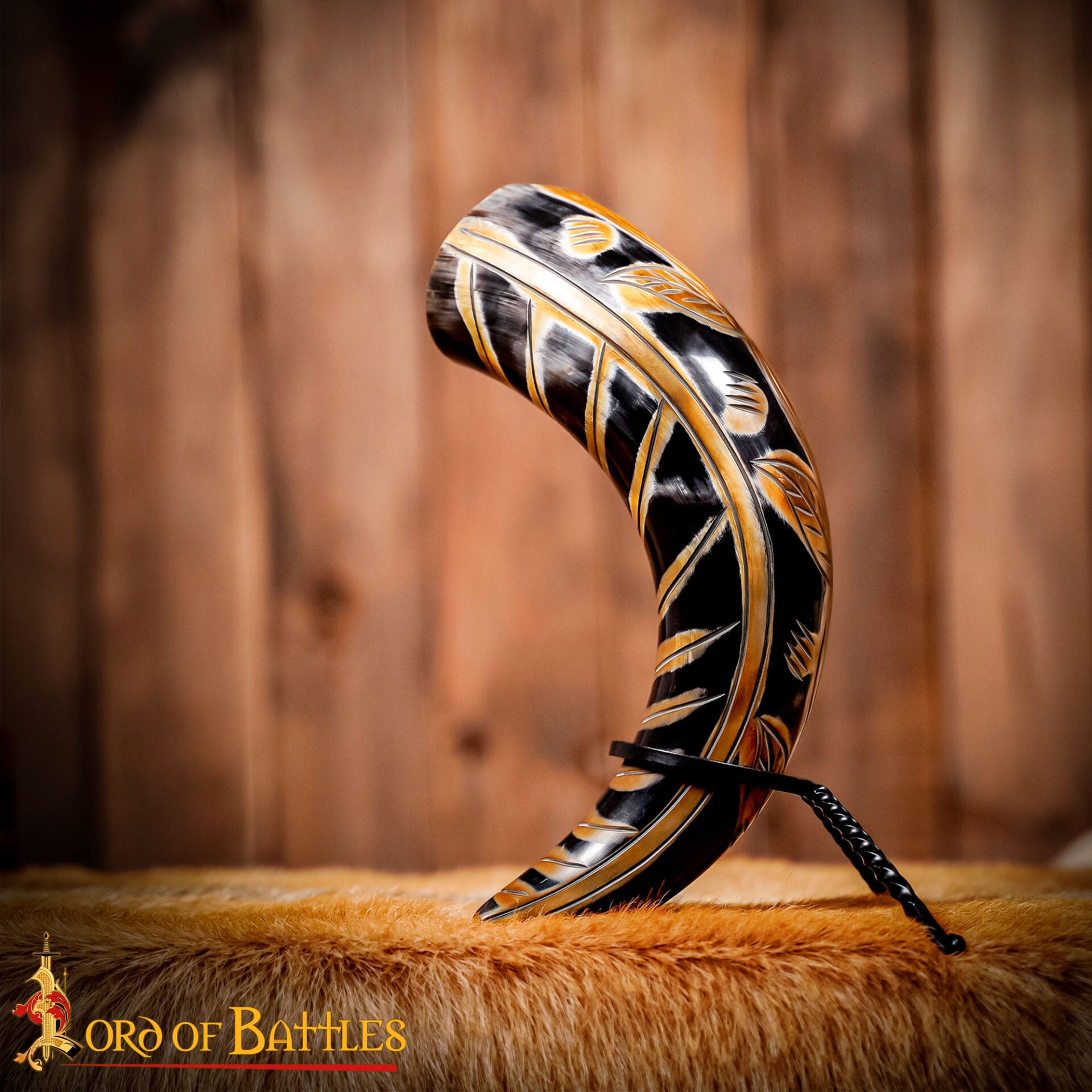 Imagen única de: Soporte Medieval de Hierro Forjado para Cuernos de Beber - Soporte para Cuernos Forjado a Mano con Acabado de Aceite Ennegrecido