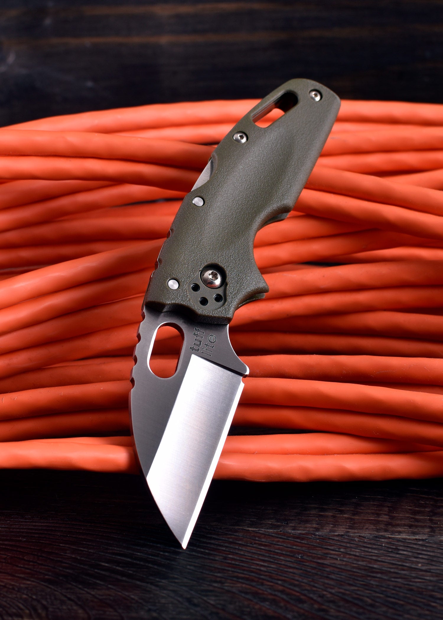 Imagen única de: Navaja Tuff Lite, Filo Liso, Verde Oliva