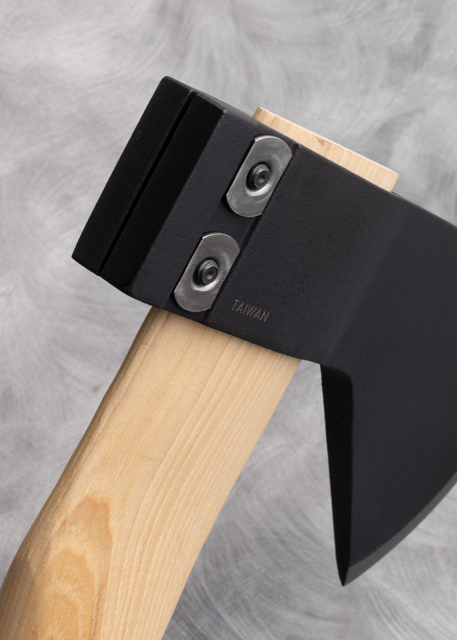 Imagen única de: Hacha Del Campamento De La Bahía De Hudson