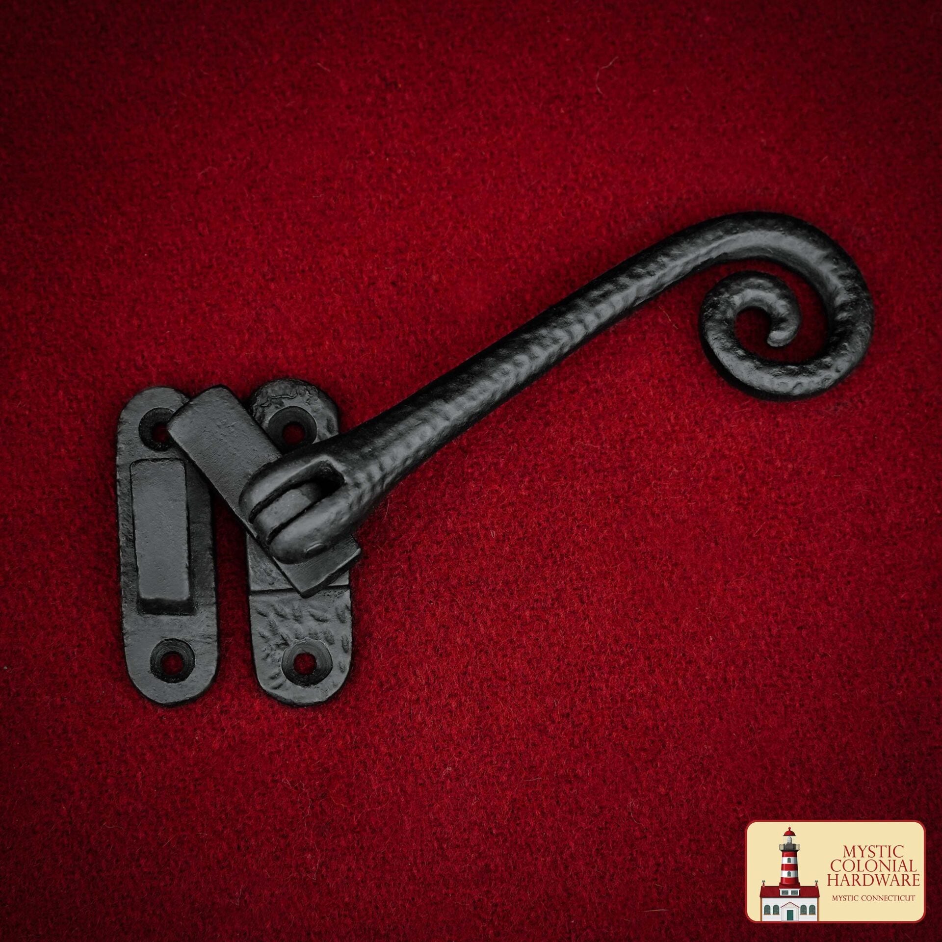 Imagen única de: Hierro Fundido Negro Elegante Rizado Reversible Pestillo de la Ventana Abatible, Tamaño: 5.4 "x 2.2"