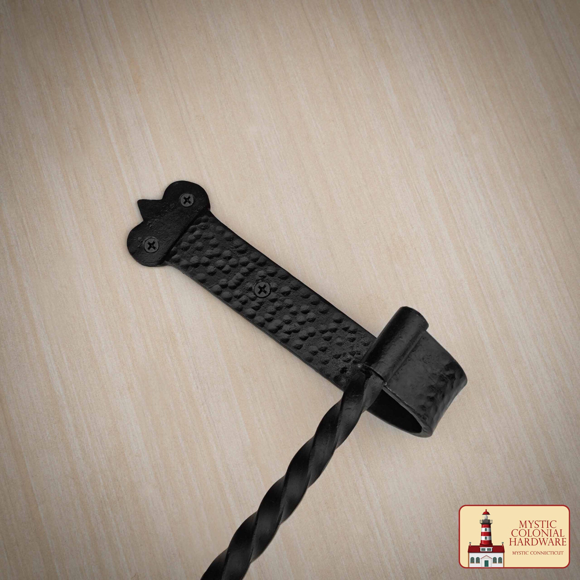 Imagen única de: Mystic Colonial Hardware Rustic Twist Iron Bar - Toallero de Baño Negro Forjado a Mano con Soportes de Montaje Martillados