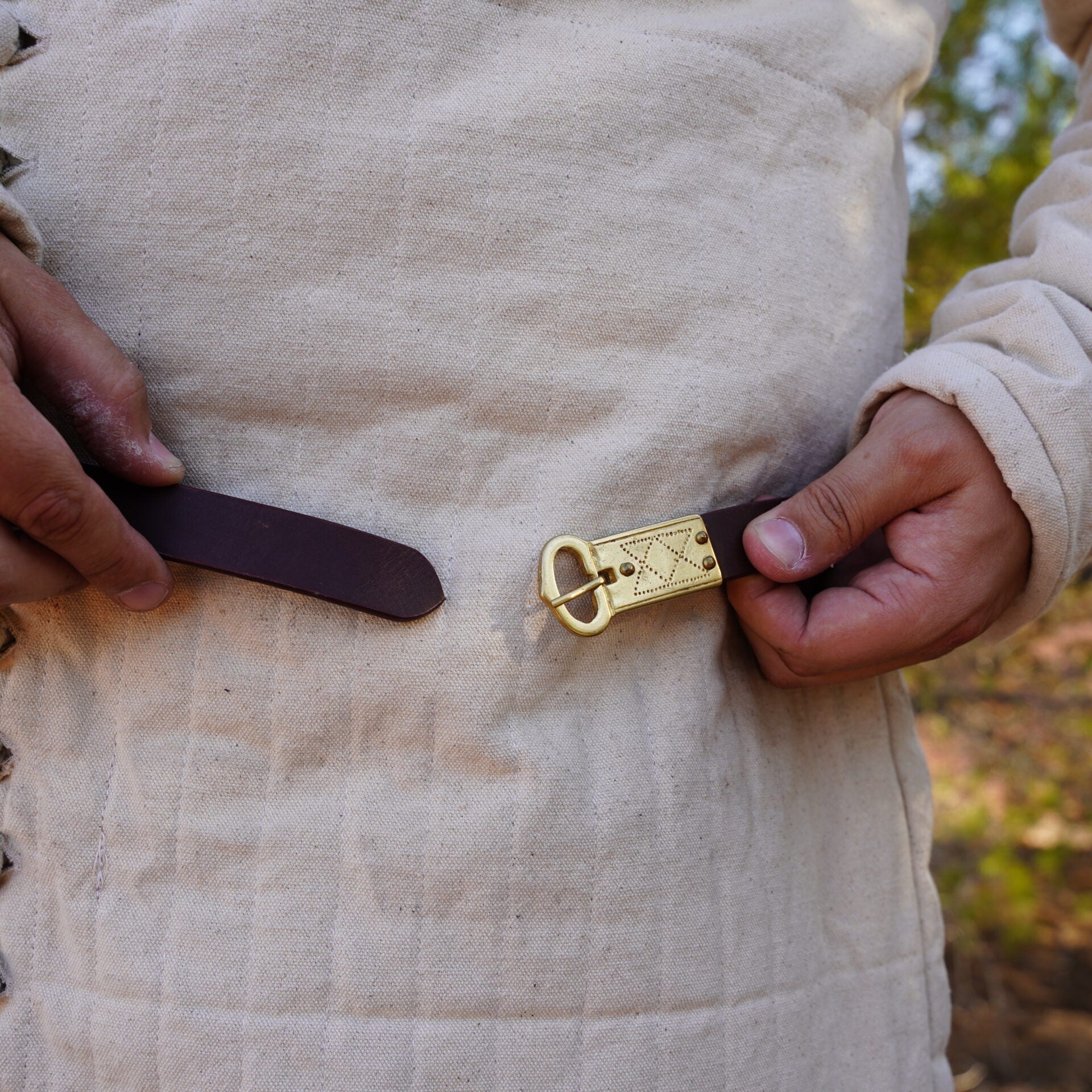 Imagen única de: Cinturón Medieval de Cuero Auténtico - Descatalogado