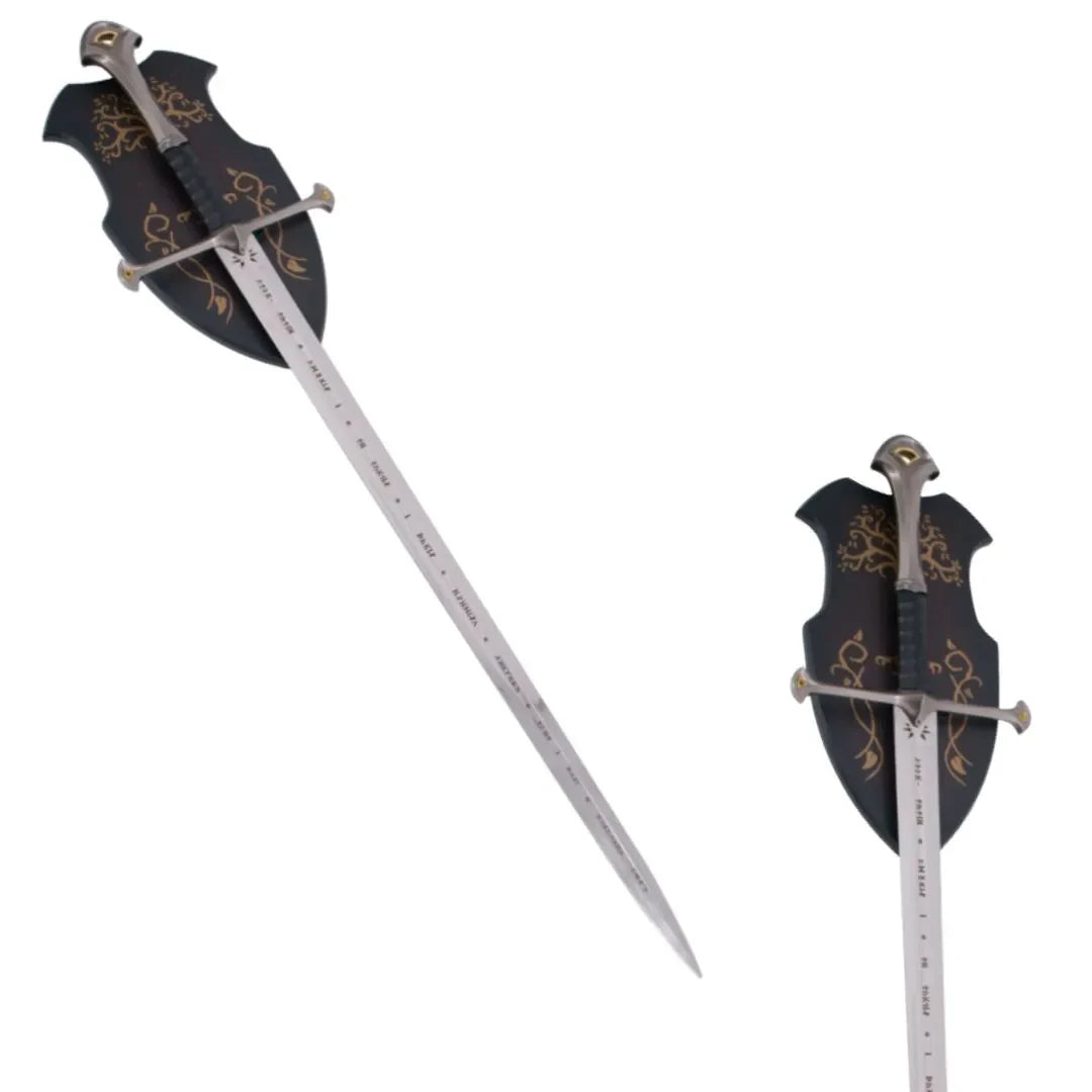 Imagen única de: Espada Anduril Con Expositor Y Vaina De Piel El Señor De Los Anillos