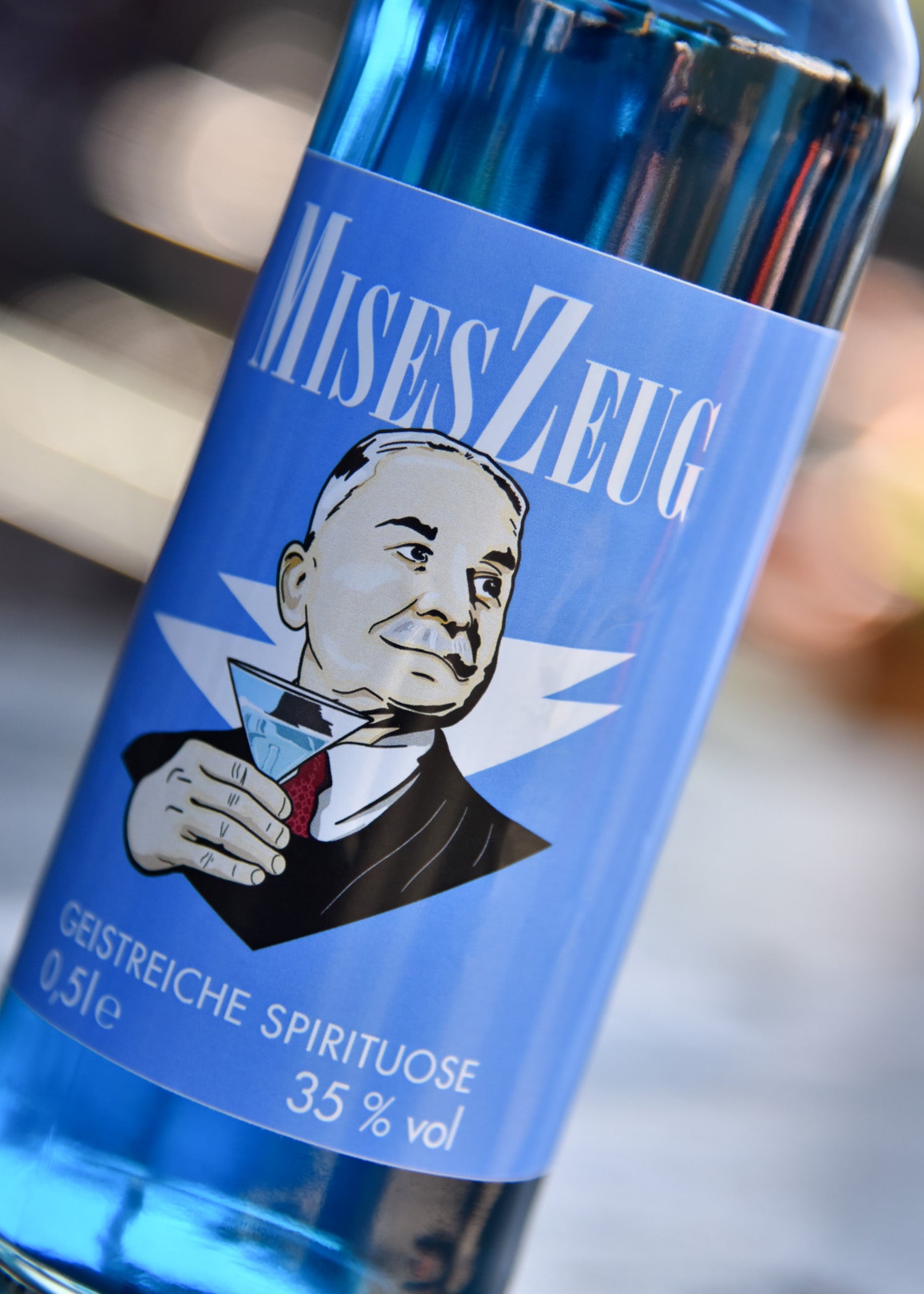 Imagen única de: Cosas De Mises, 35% Vol. Alk., Botella De 0,5 L - Aguardientes Holstein