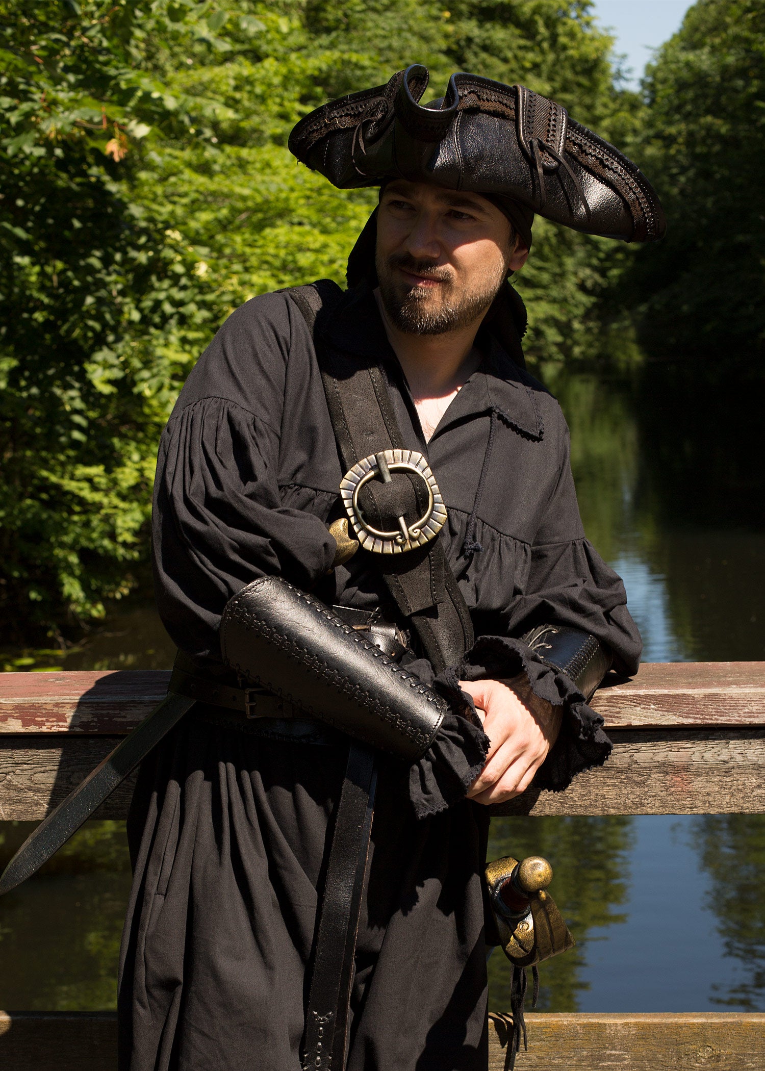 Imagen única de: Brazales Squire, Negro, Par