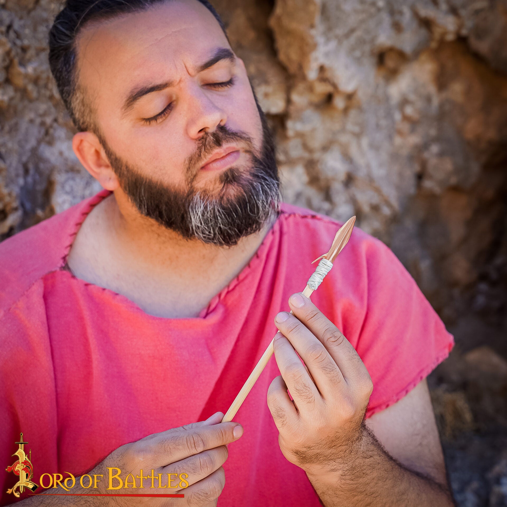 Imagen única de: Punta de Flecha Romana de Bronce Fundido a la Cera Perdida de los Siglos I-ii, con Forma de Hoja 4,2 Cm