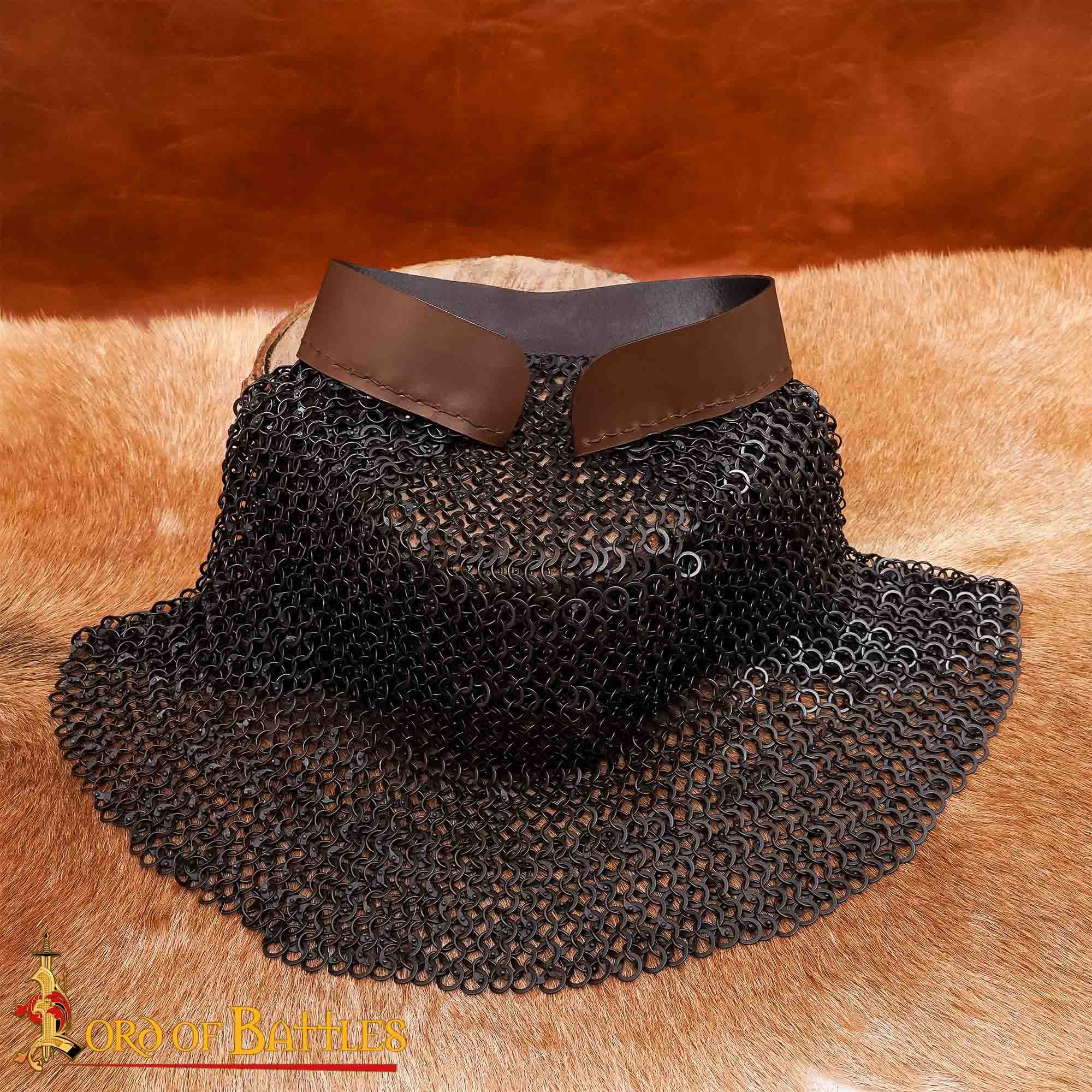 Imagen única de: Cota de Malla Medieval Aventail - Anillo Redondo Remachado con Cúpula de 9 Mm con Anillos Sólidos Planos Alternos - Acero Dulce de Calibre 17 - Ideal para Larp, Cosplay y Disfraces de Cine