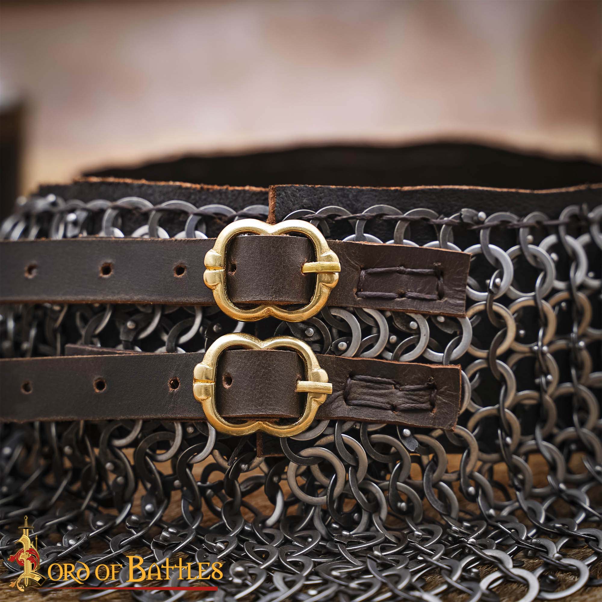 Imagen única de: Gorget de Cota de Malla / Estándar - Anillo Plano Remachado de 9 Mm con Anillos Sólidos Planos Alternos, Acero Inoxidable de Calibre 18 - Ideal para Combate en Escenarios y Recreaciones