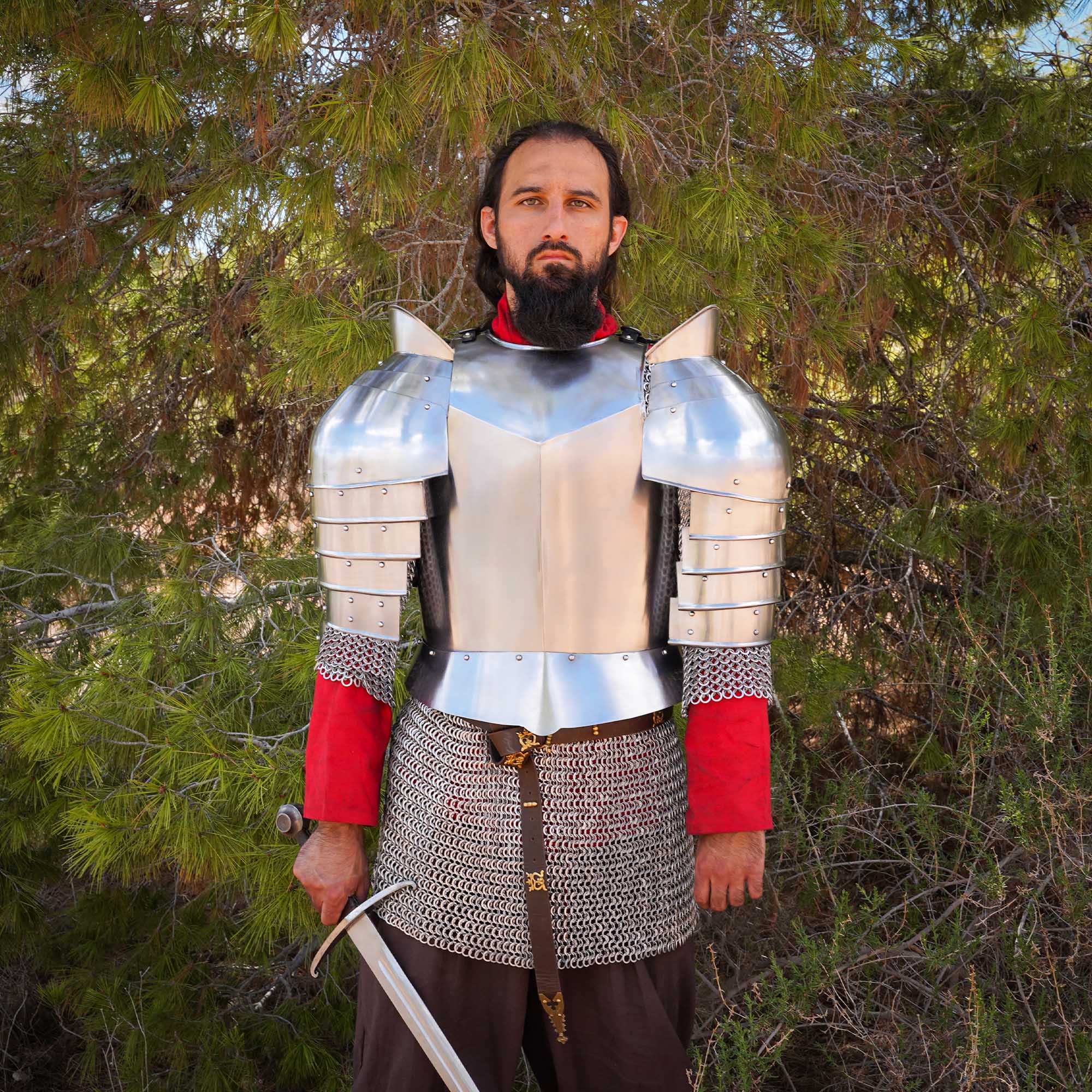 Imagen única de: Coraza de Caballero Medieval con Pañuelos