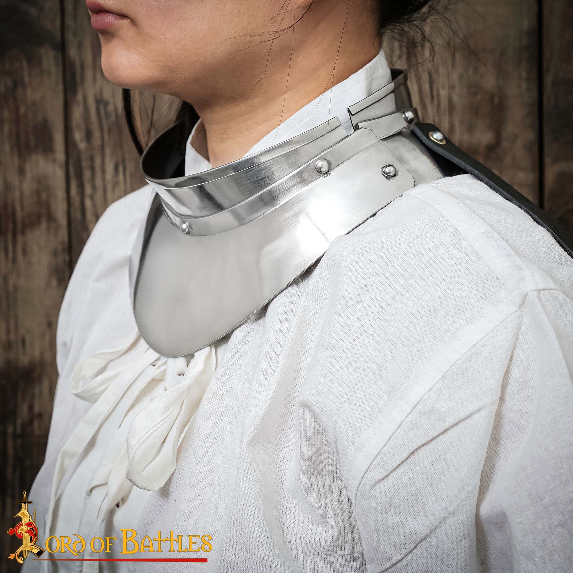 Imagen única de: Renaissance Lady Conquistador Gorget Pequeño de Acero Calibre 16