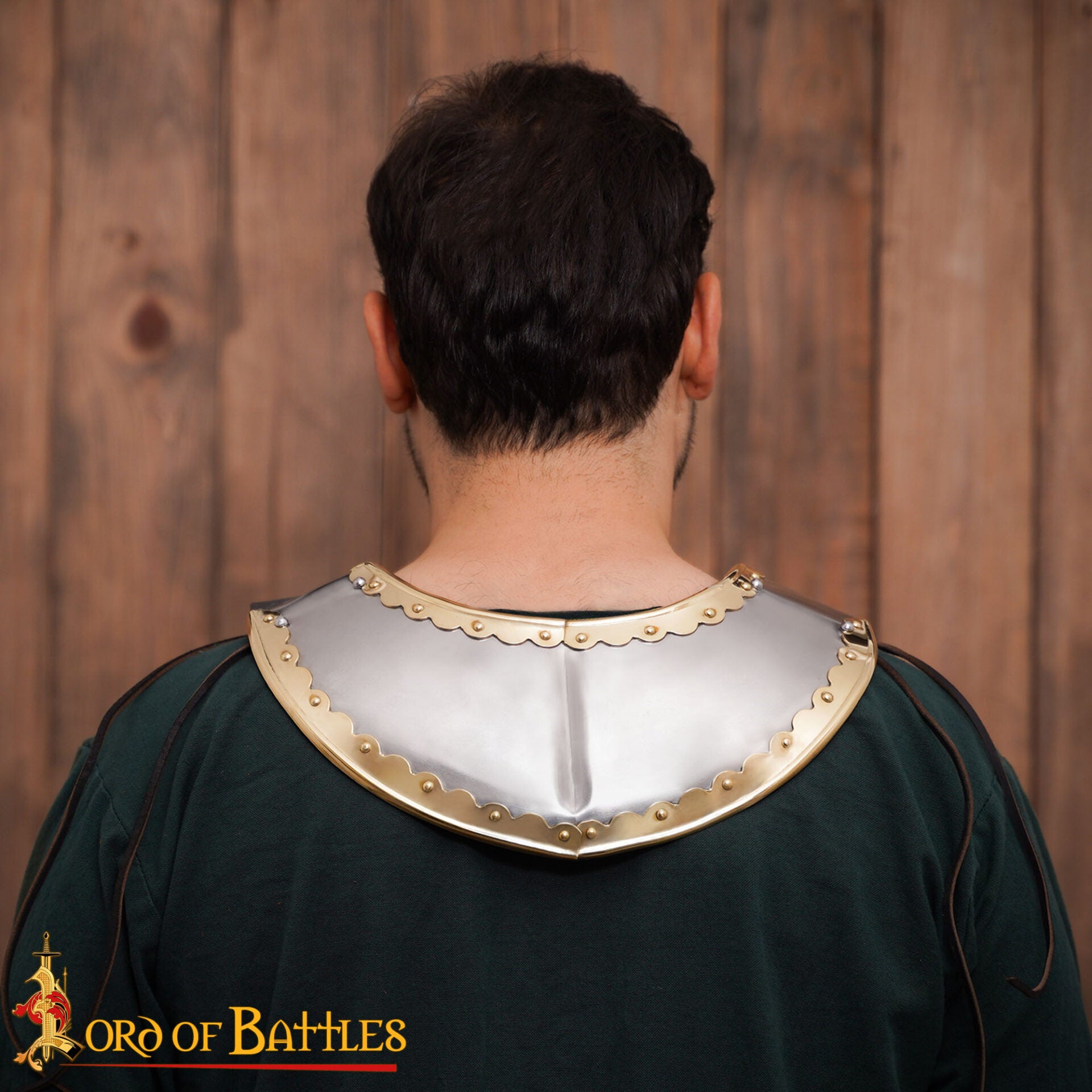 Imagen única de: Húsar Gorget Armadura de Placas con Latón de Calibre 16