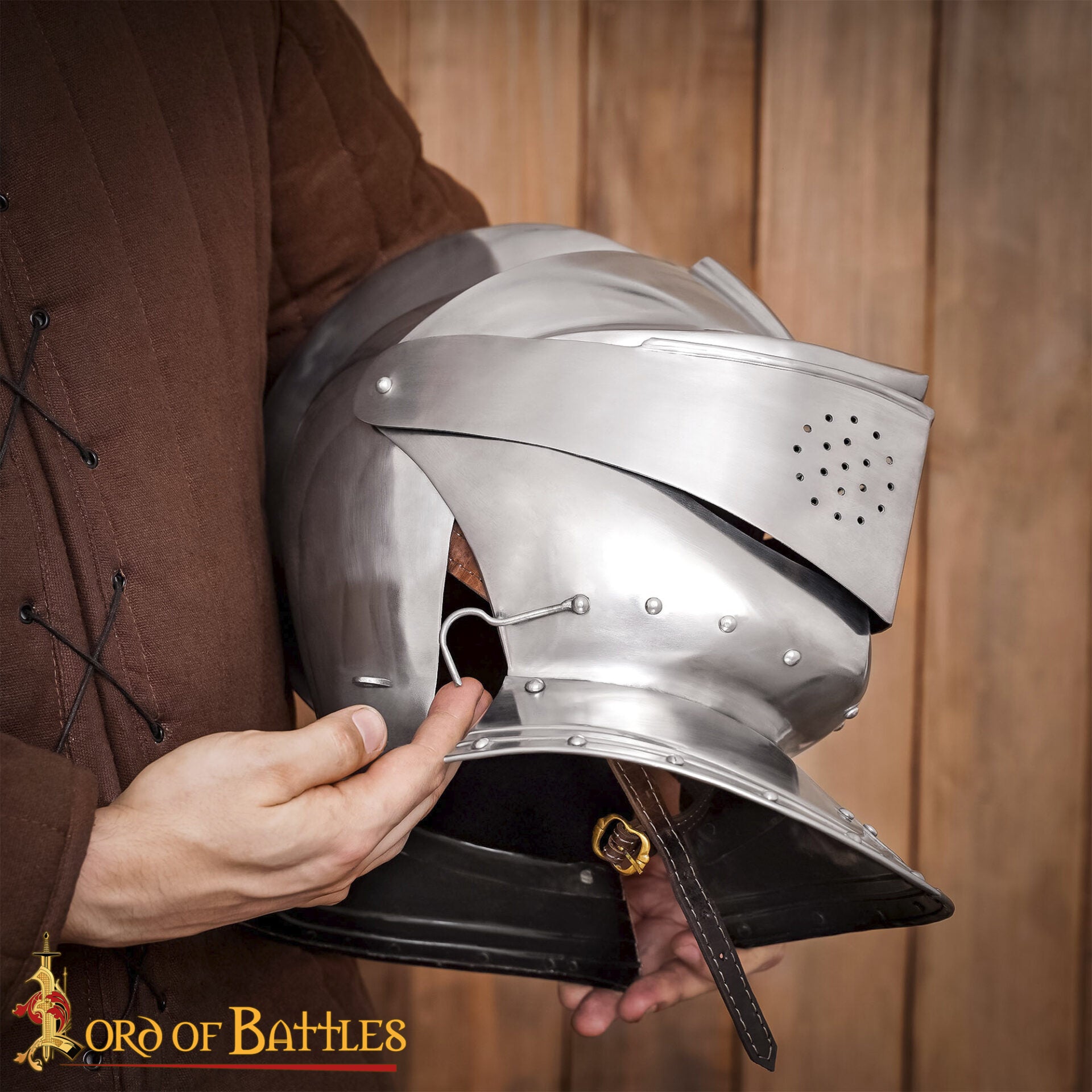 Imagen única de: Casco Cerrado Renaissance con Visera Móvil Bevor Integrada Calibre 16