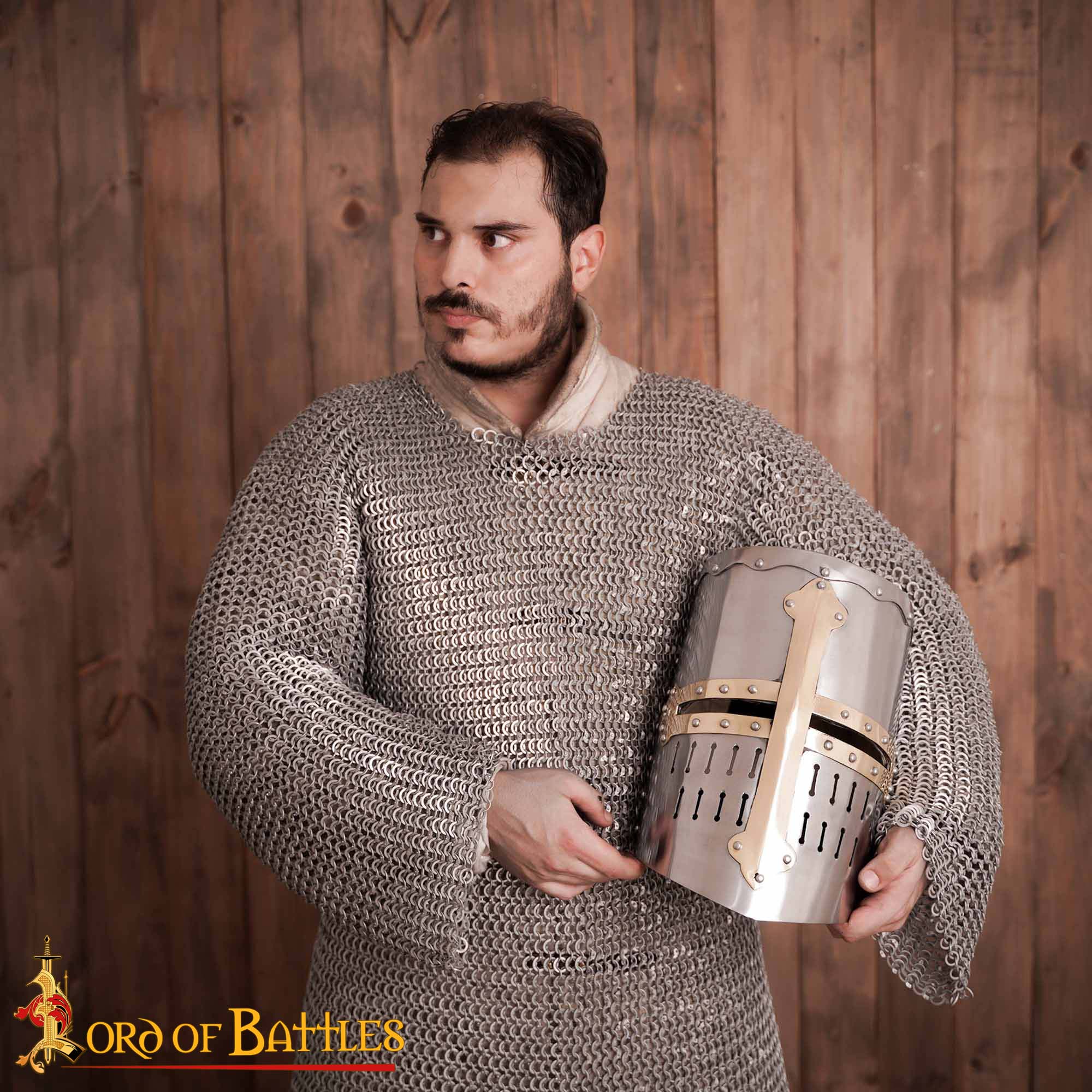 Imagen única de: Gran Yelmo / Yelmo de Olla del Siglo Xiii, Calibre 16