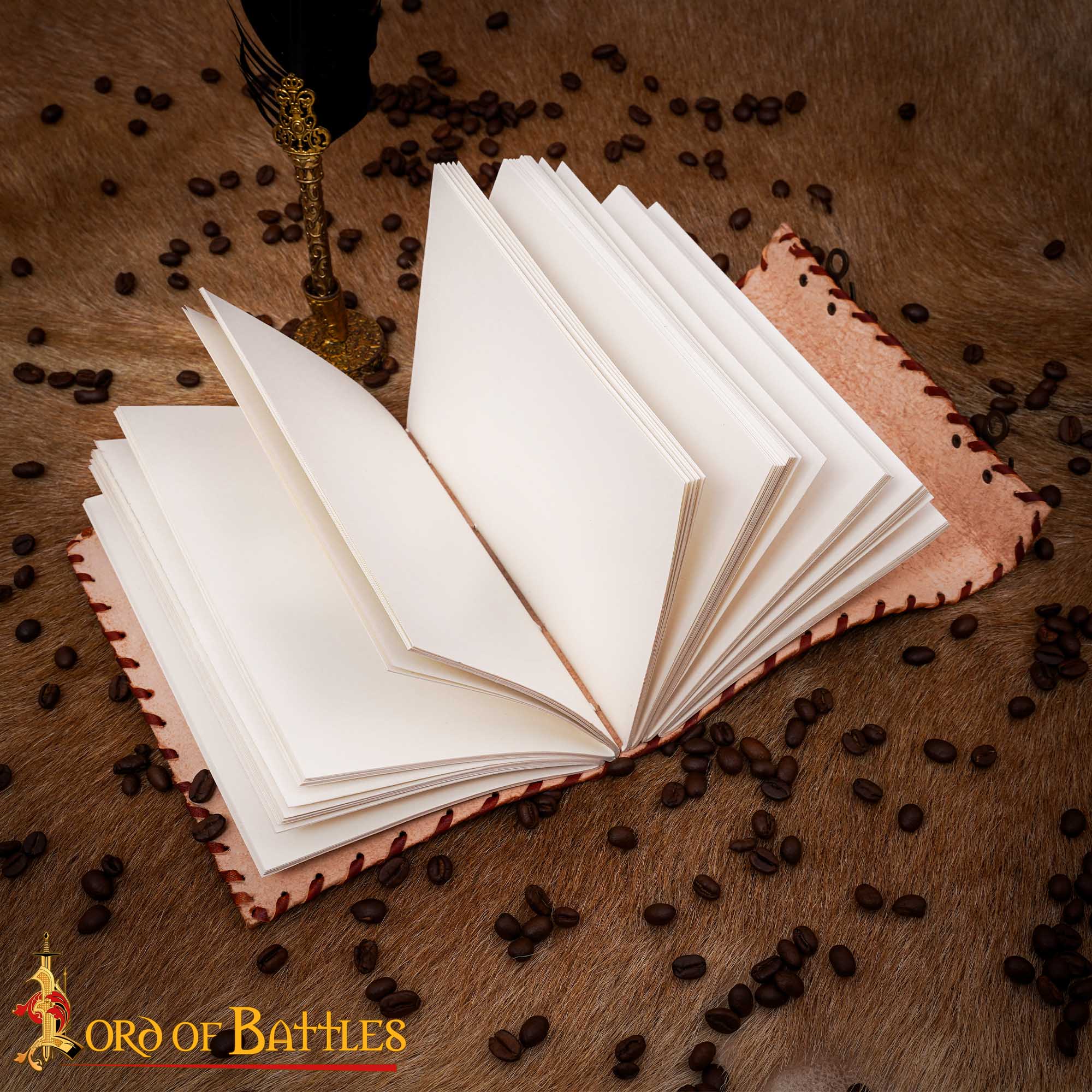 Imagen única de: Diario de Cuero Hecho a Mano con Incrustación de Piedra Verde y Doble Cierre de Latón - 6,2 X 4,7 Pulgadas