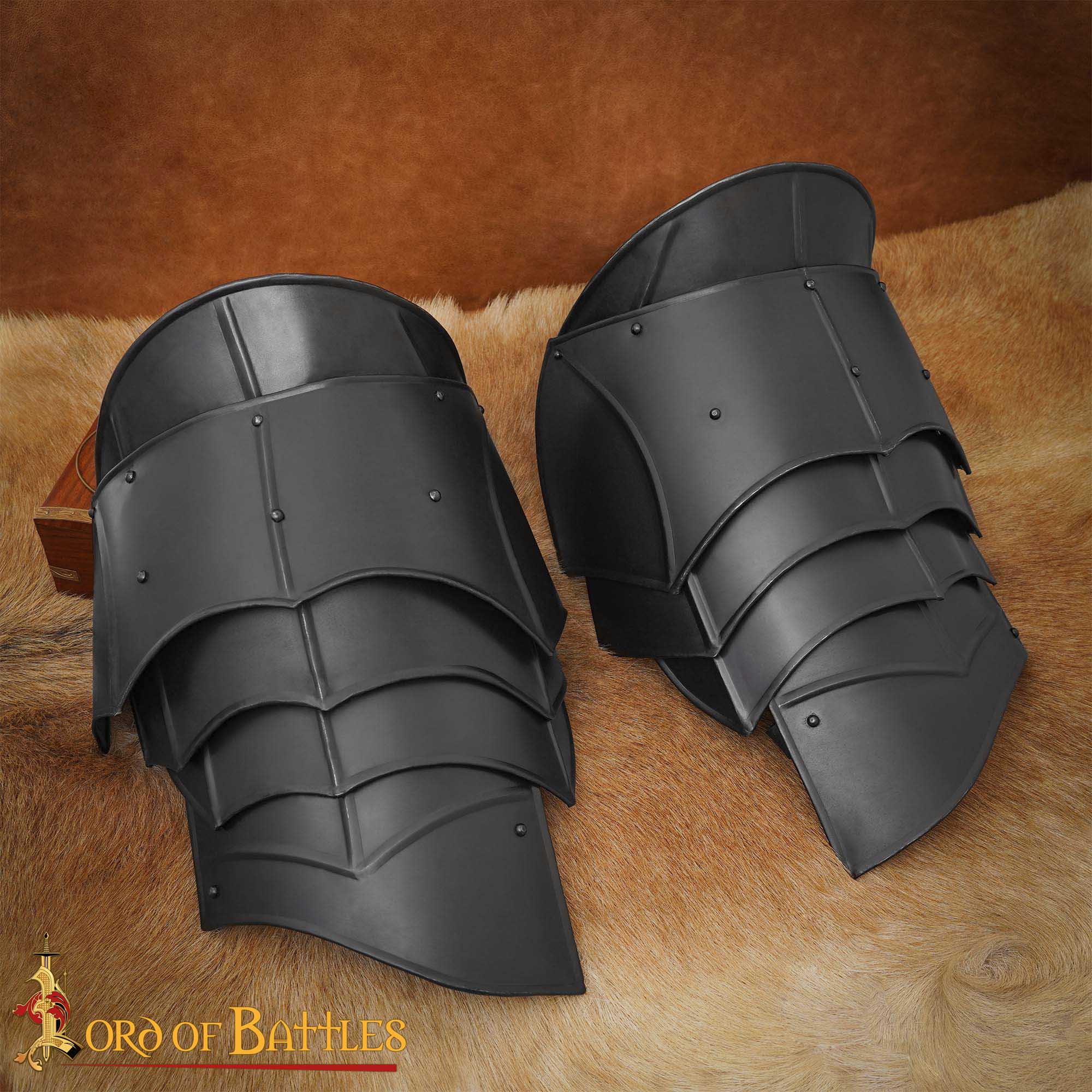 Imagen única de: Medieval Fantasy Steel Pauldrons With Blade Breakers - Discontinued