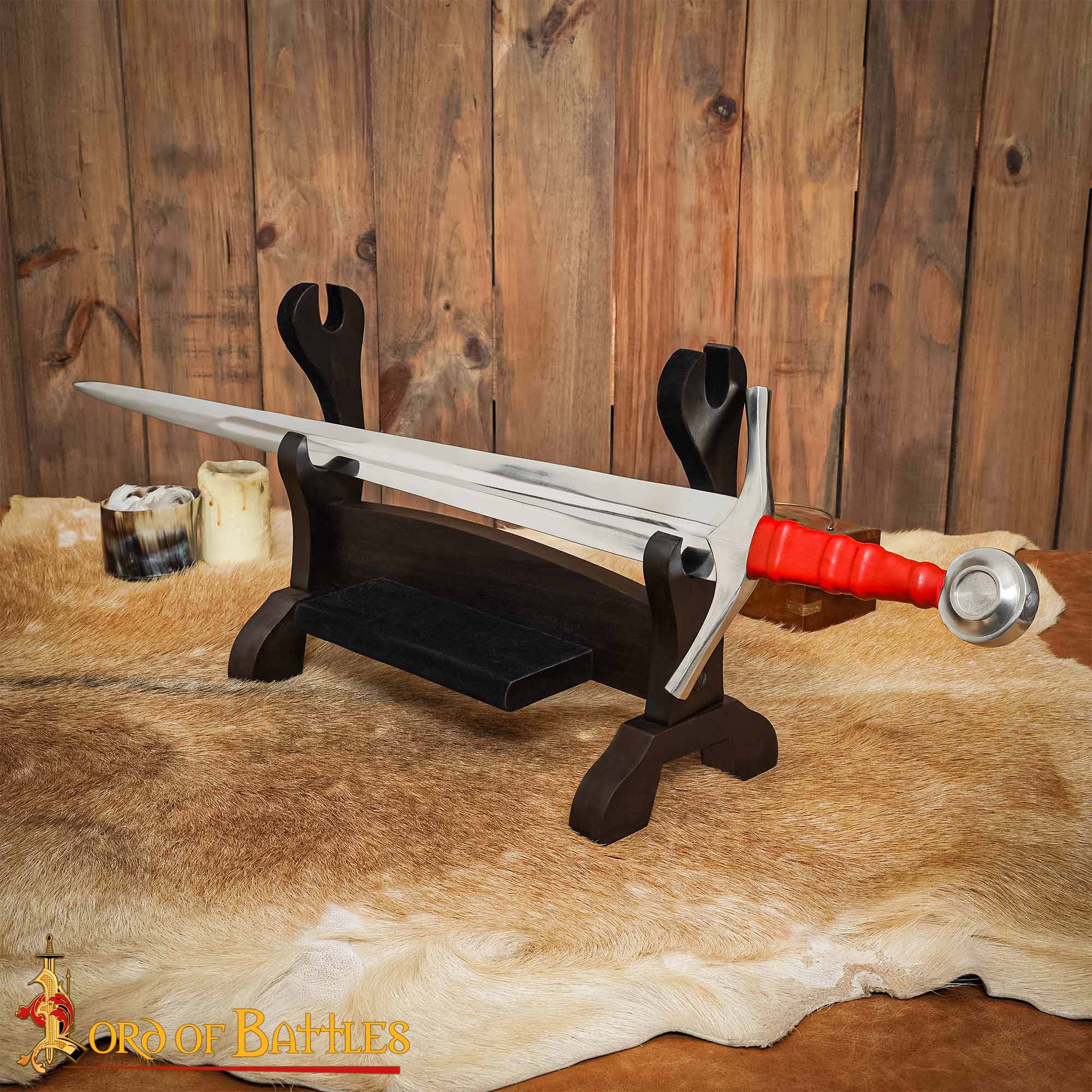 Imagen única de: Soporte para Hacha/espada de Dos Niveles Hecho a Mano en Auténtica Madera Dura