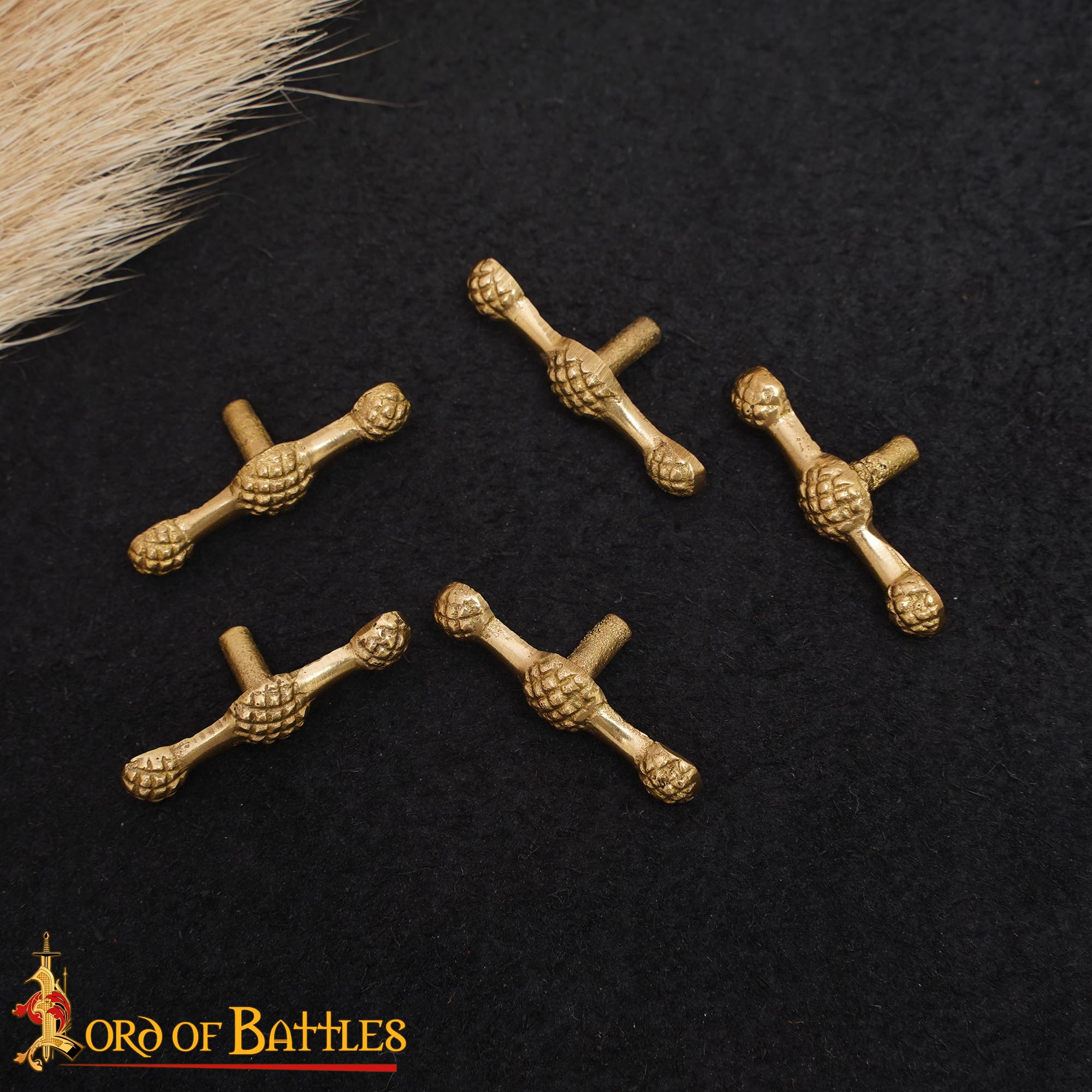 Juego de 5 Monturas Decorativas Medievales de Latón Macizo - Imagen 6