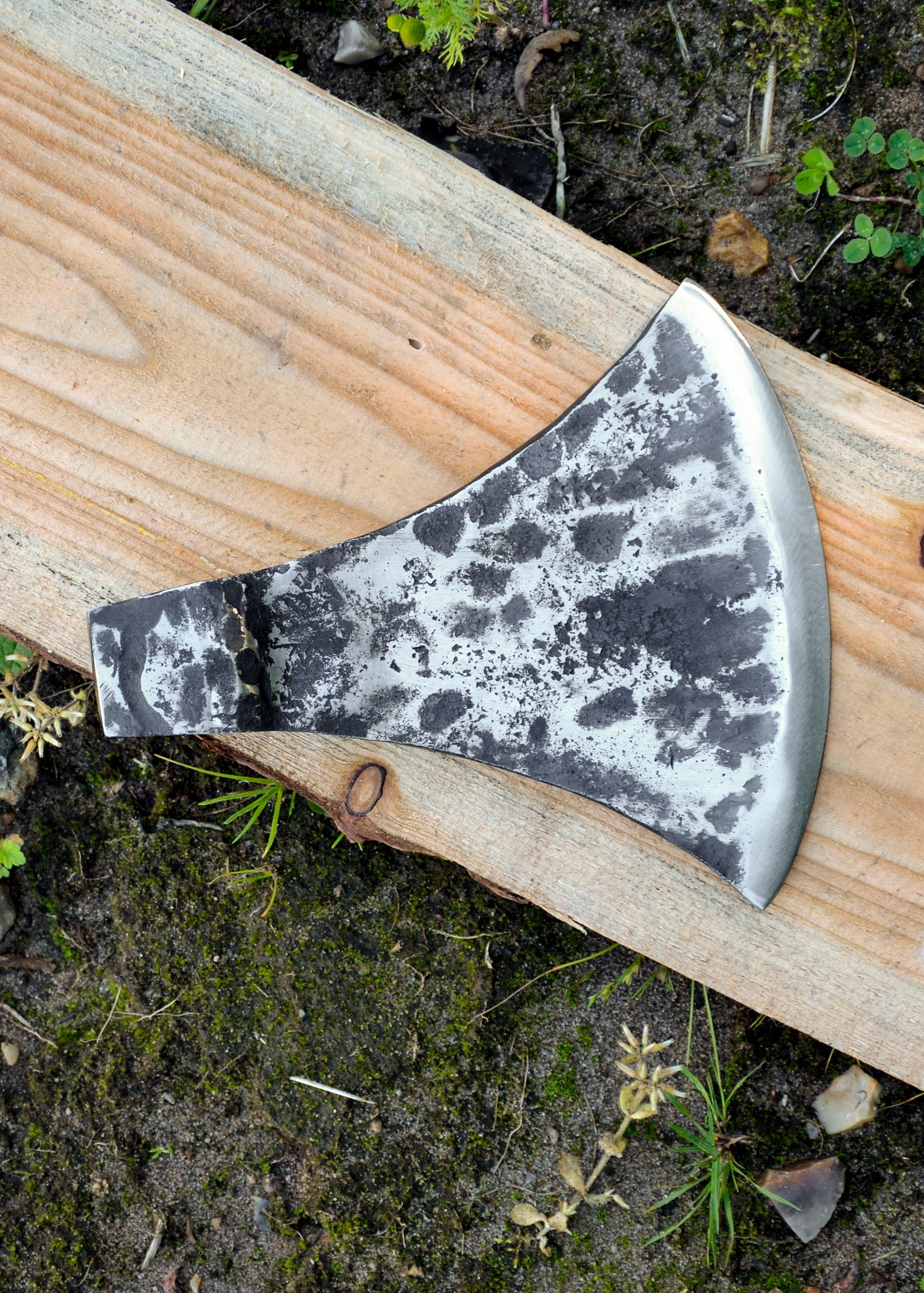 Imagen única de: Hoja De Hacha Medieval Pesada
