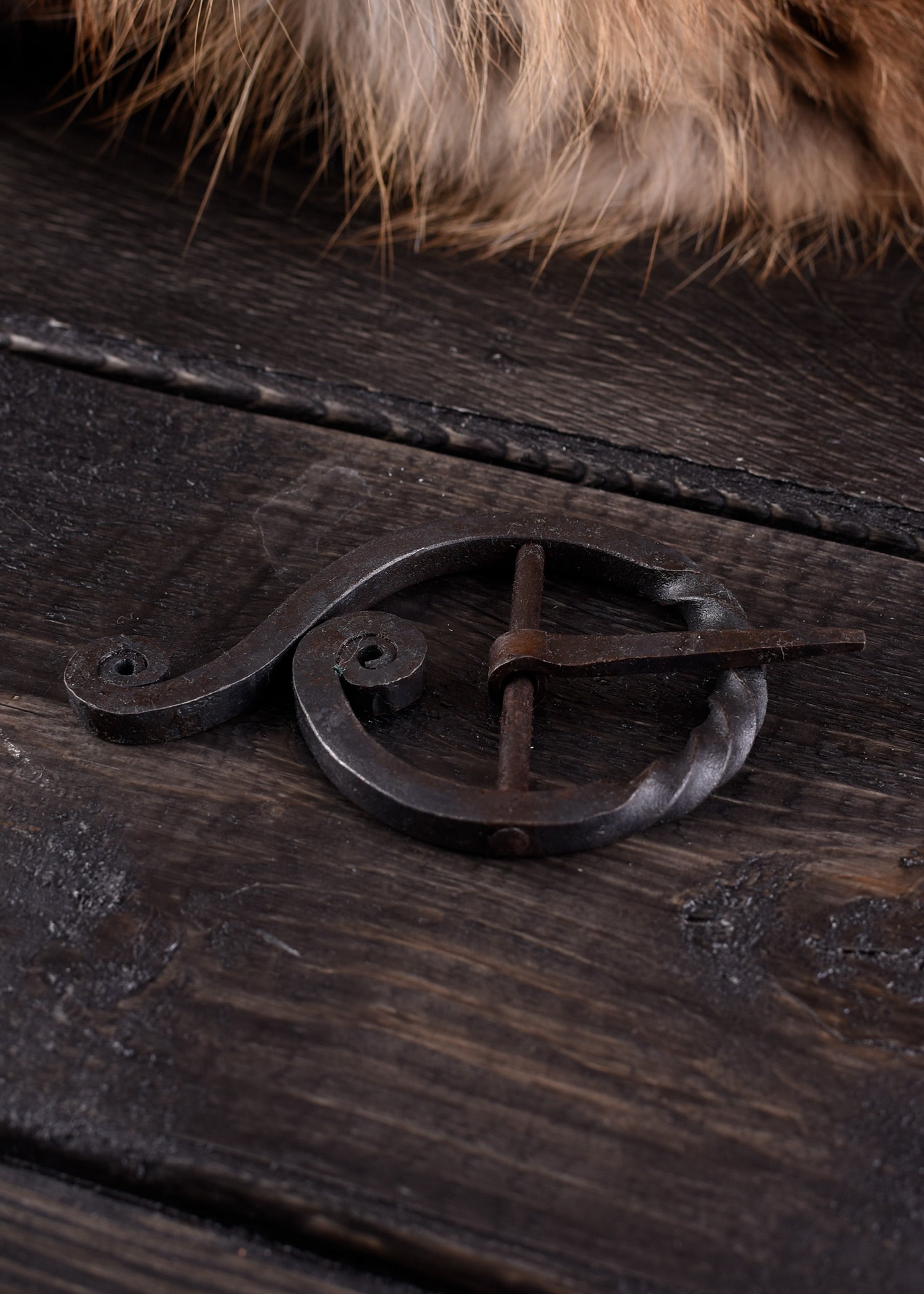 Imagen única de: Hebilla De Cinturón Forjada A Mano, De Aprox. 7 Cm De Diámetro.