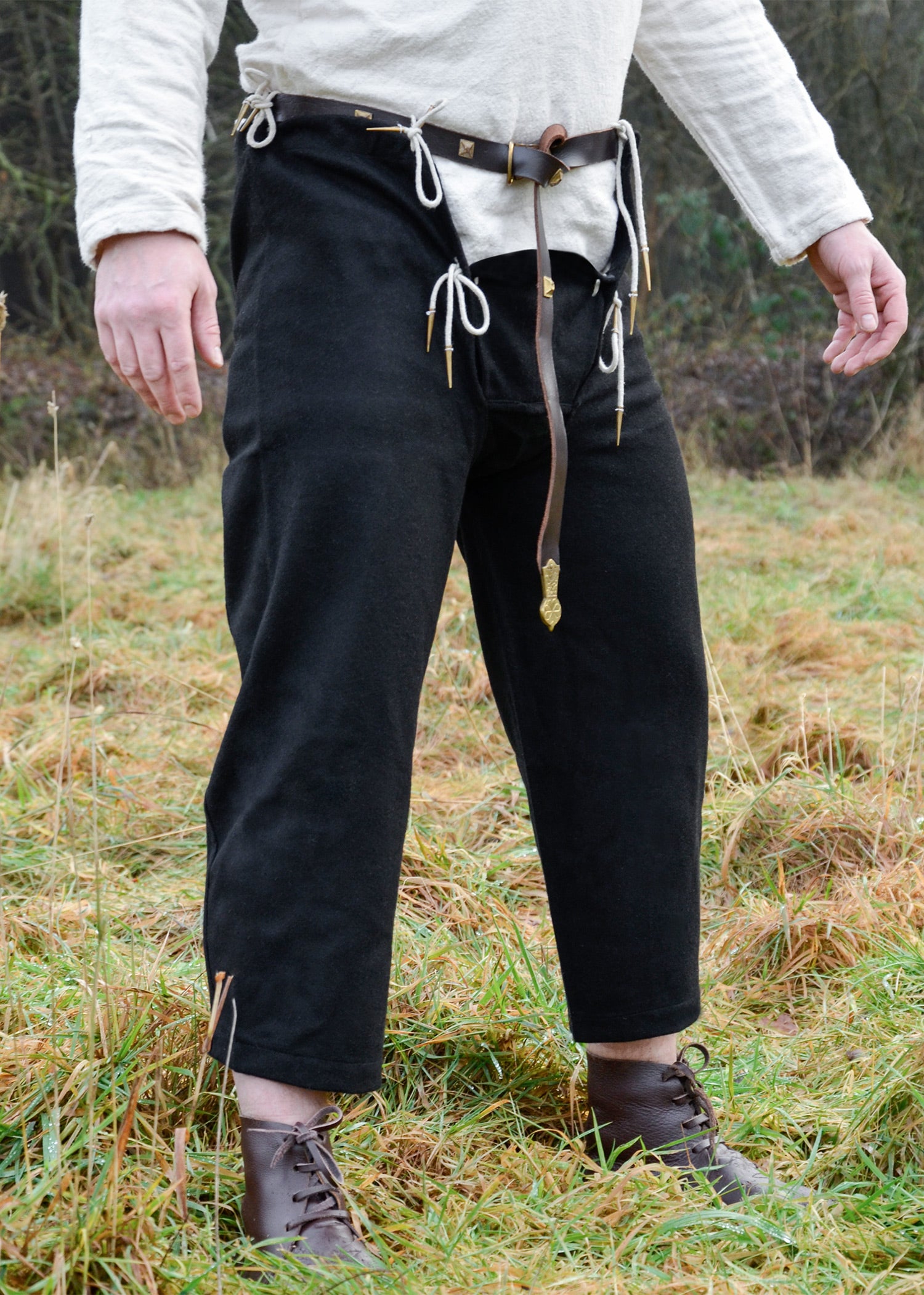 Imagen única de: Pantalón Medieval De Lana Con Nidos, Negro