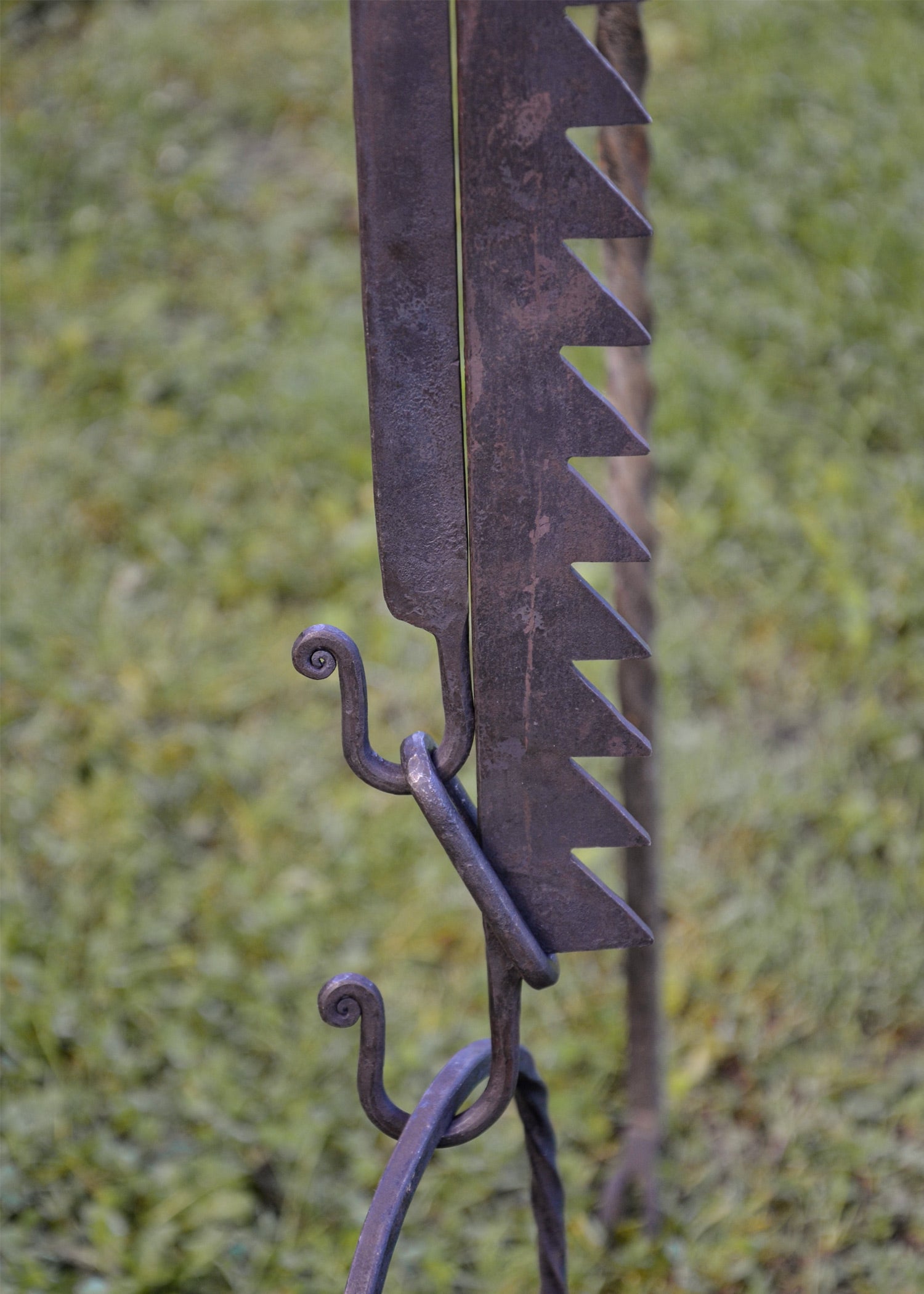 Imagen única de: Hale, Sierra Contra Incendios, Gancho De Caldera Ajustable, Forjado A Mano
