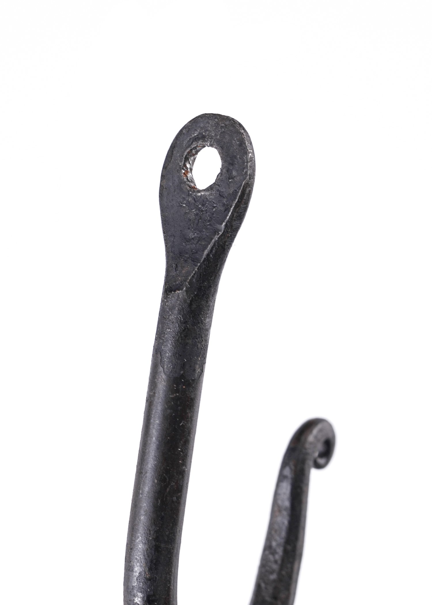 Imagen única de: Gancho De Pared Forjado