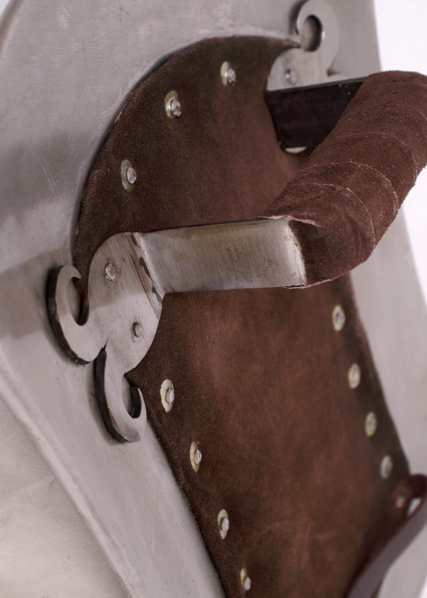 Broquel Rectangular Con Acolchado En La Espalda. 3