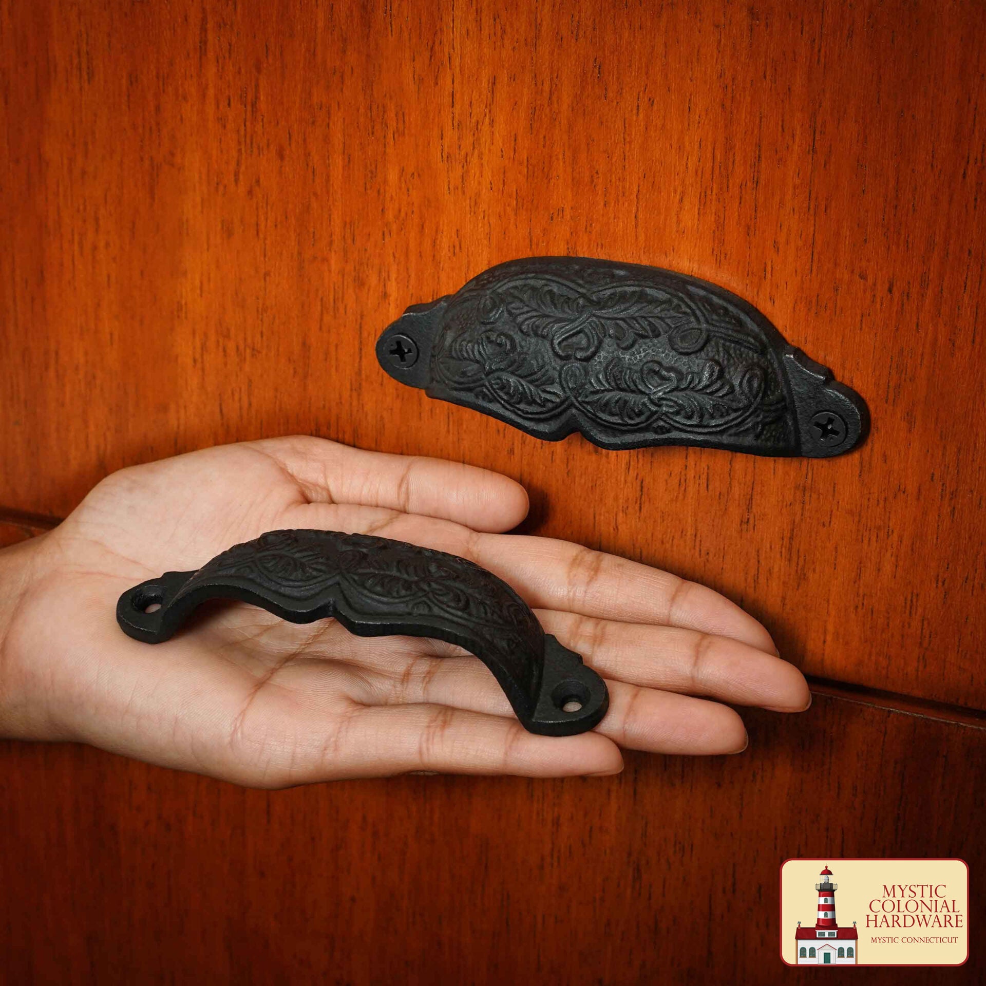 Imagen única de: Juego de 4 Tiradores de Hierro Fundido Rústico: Ideal para Ambientes Victorianos, Coloniales, Retro, Steampunk, Góticos, Barrocos y Medievales, (10.5x3.5) Cm