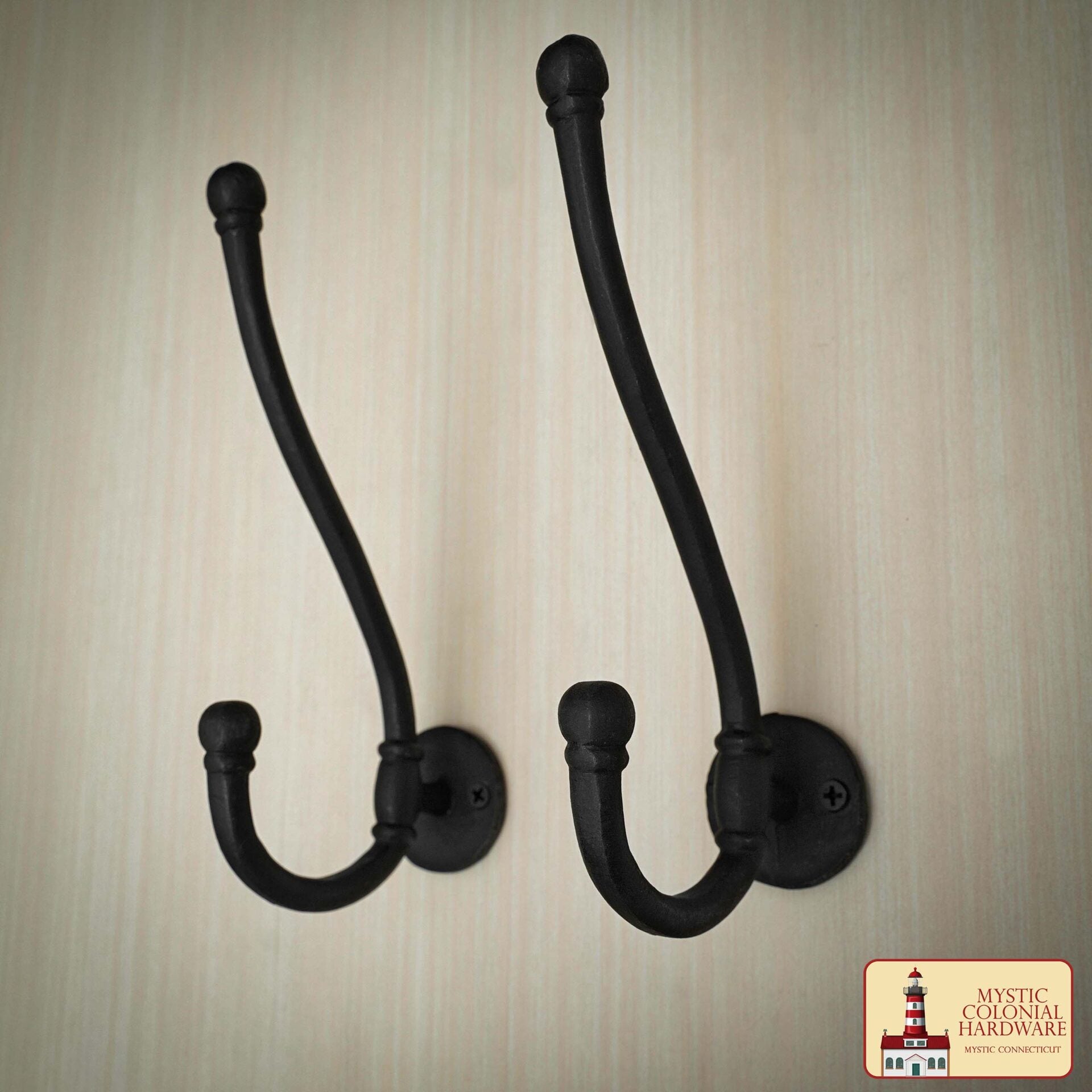 Imagen única de: Gancho de Pared de Hierro Forjado Rústico, Ganchos Utilitarios Retro Resistentes para Colgar Abrigos, Bolsos, Toallas, Batas, Sombreros y Más, Negro : Grande