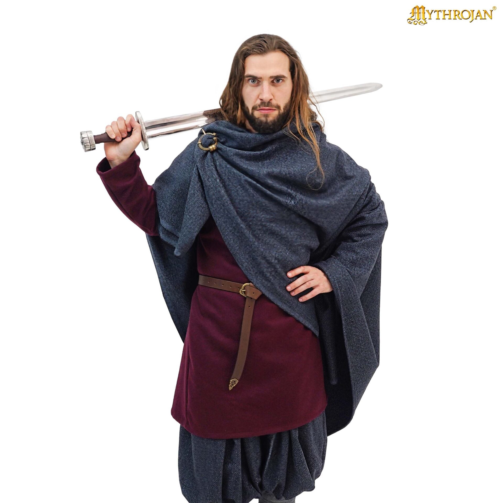 Imagen única de: Capa Vikinga Alaric: Estilo Audaz y Calidez Práctica en Un Diseño Histórico