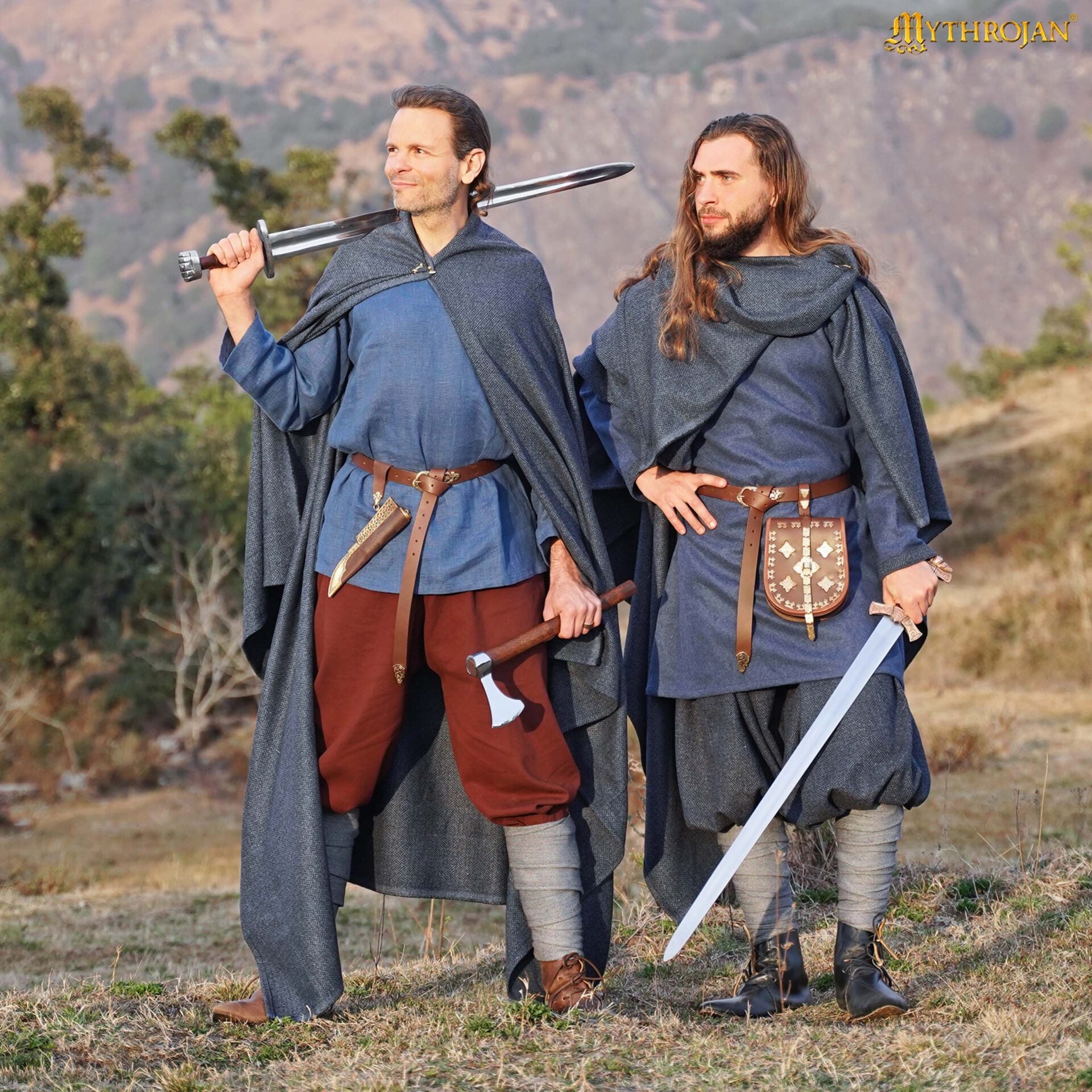 Imagen única de: Capa Vikinga Alaric: Estilo Audaz y Calidez Práctica en Un Diseño Histórico