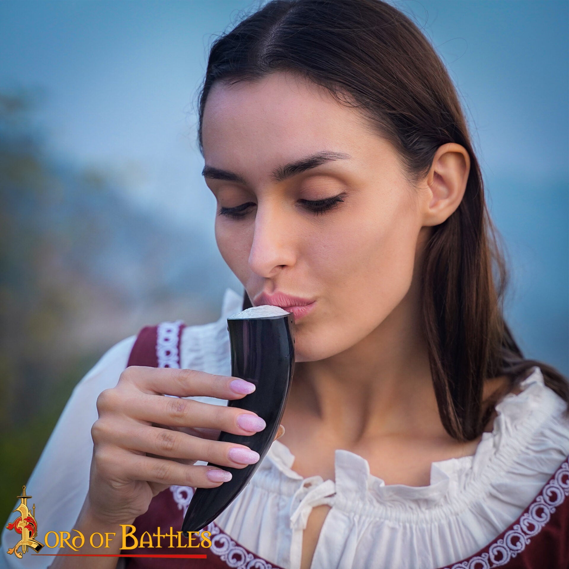 Imagen única de: Cuerno Vikingo de Buey Natural Hecho a Mano (Juego de 3)