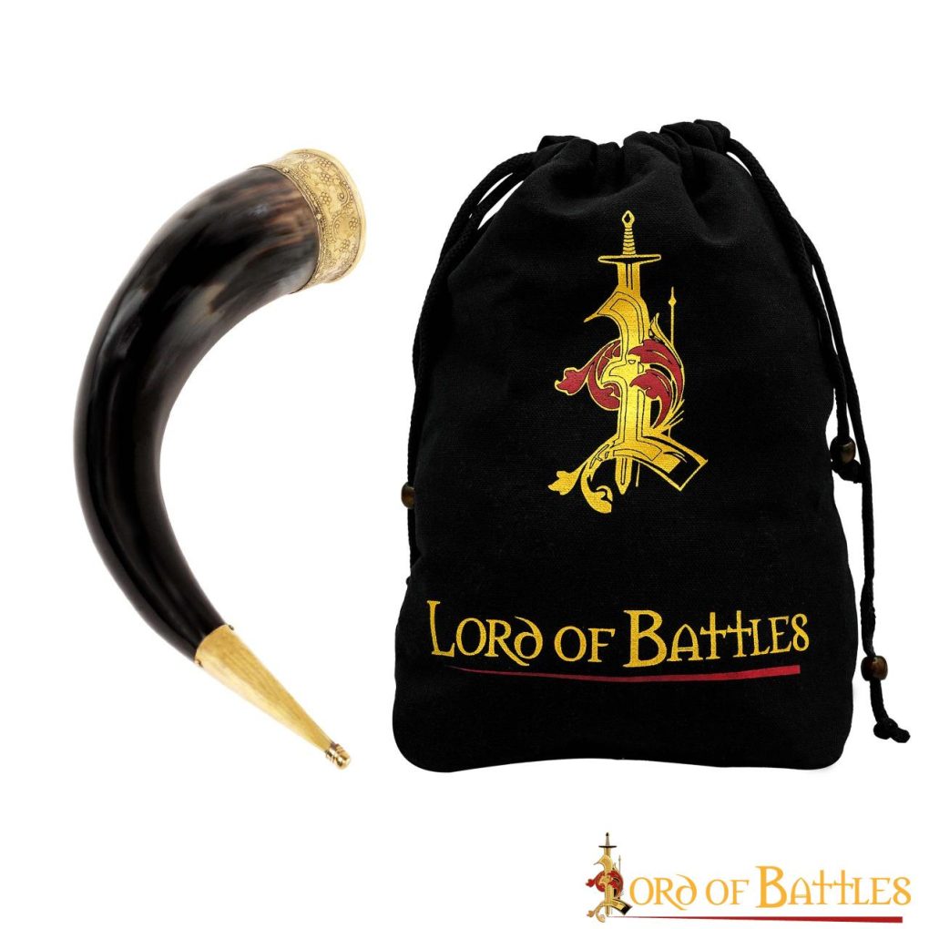 Imagen única de: Cuerno Medieval Vikingo para Beber con Accesorios de Latón Puro Cuerno de Buey Auténtico Hecho a Mano